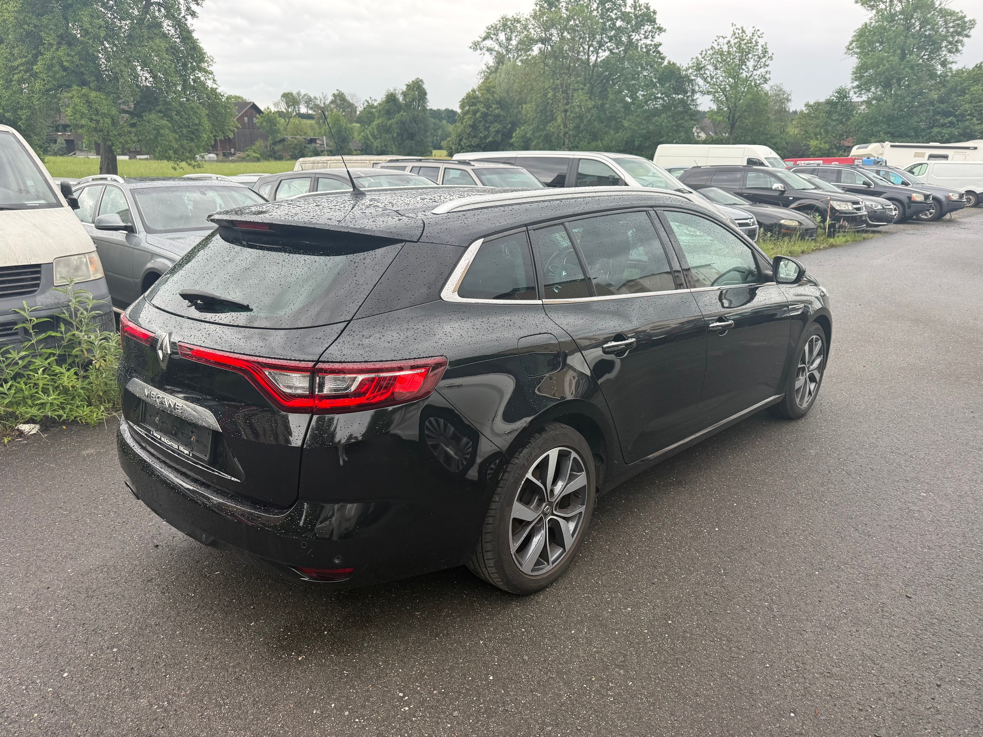 RENAULT Mégane Grandtour 1.2 16V Turbo Zen-image-4
