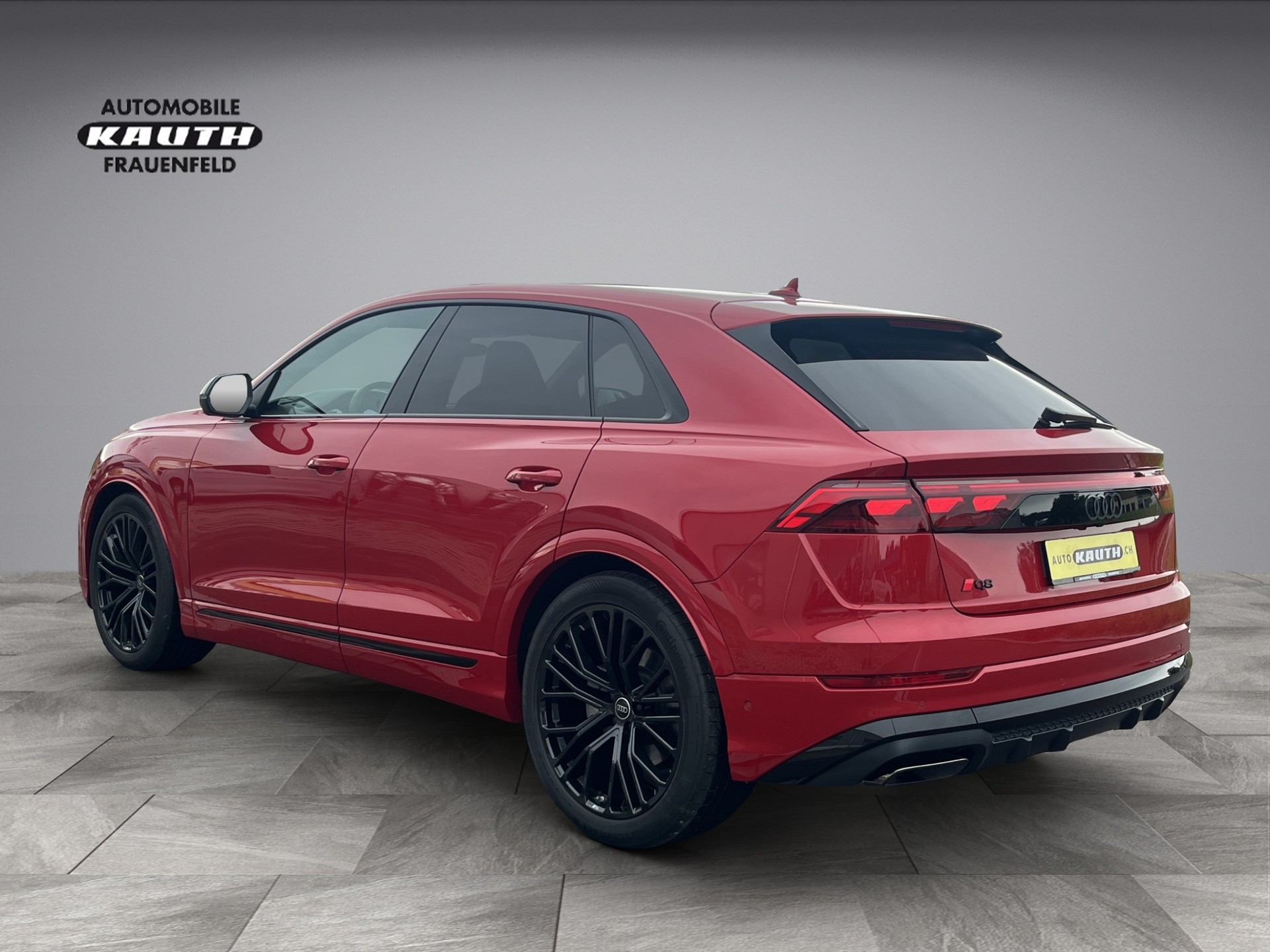 AUDI Q8 SUV 50 TDI qu*New Q8 Modell*S-Sportsitze PLUS, S-Line, 22"Alu, Standheizung, AHK, (5-Jahre Garantie)-showroom-element-2