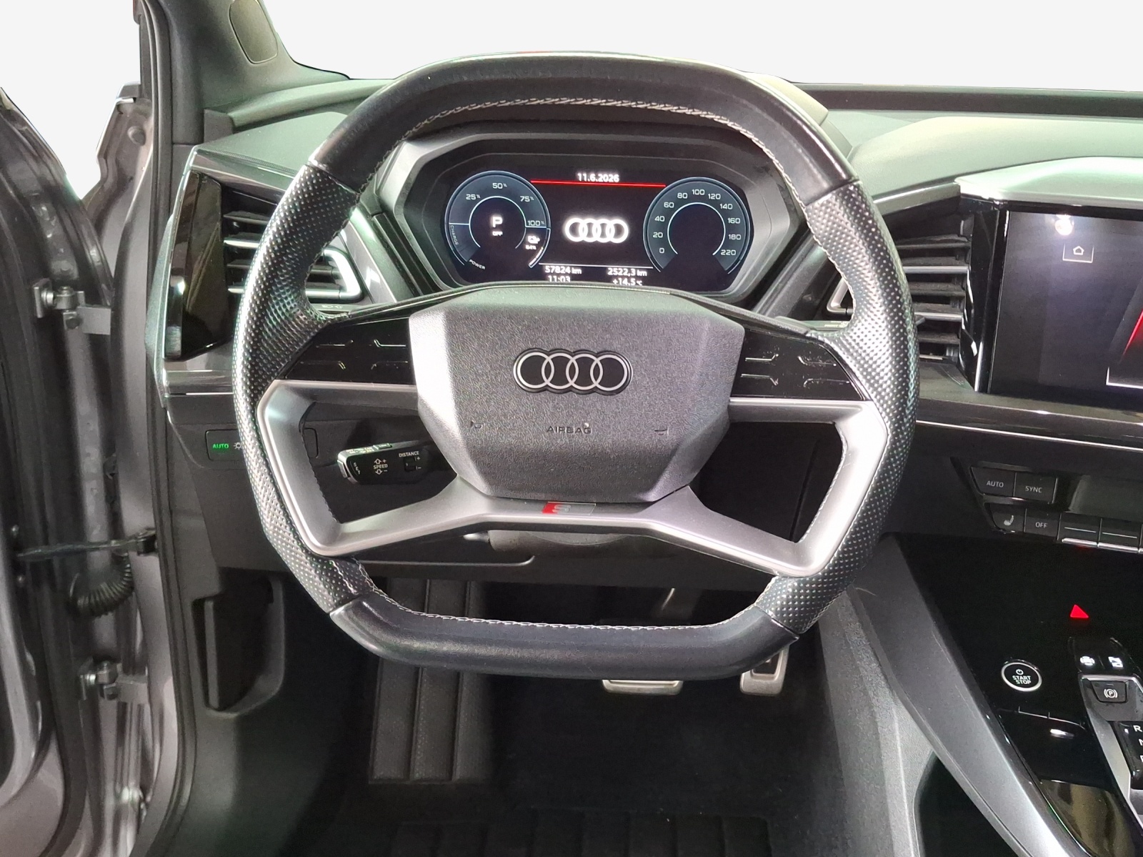 AUDI Q4 e-tron 35-image-10