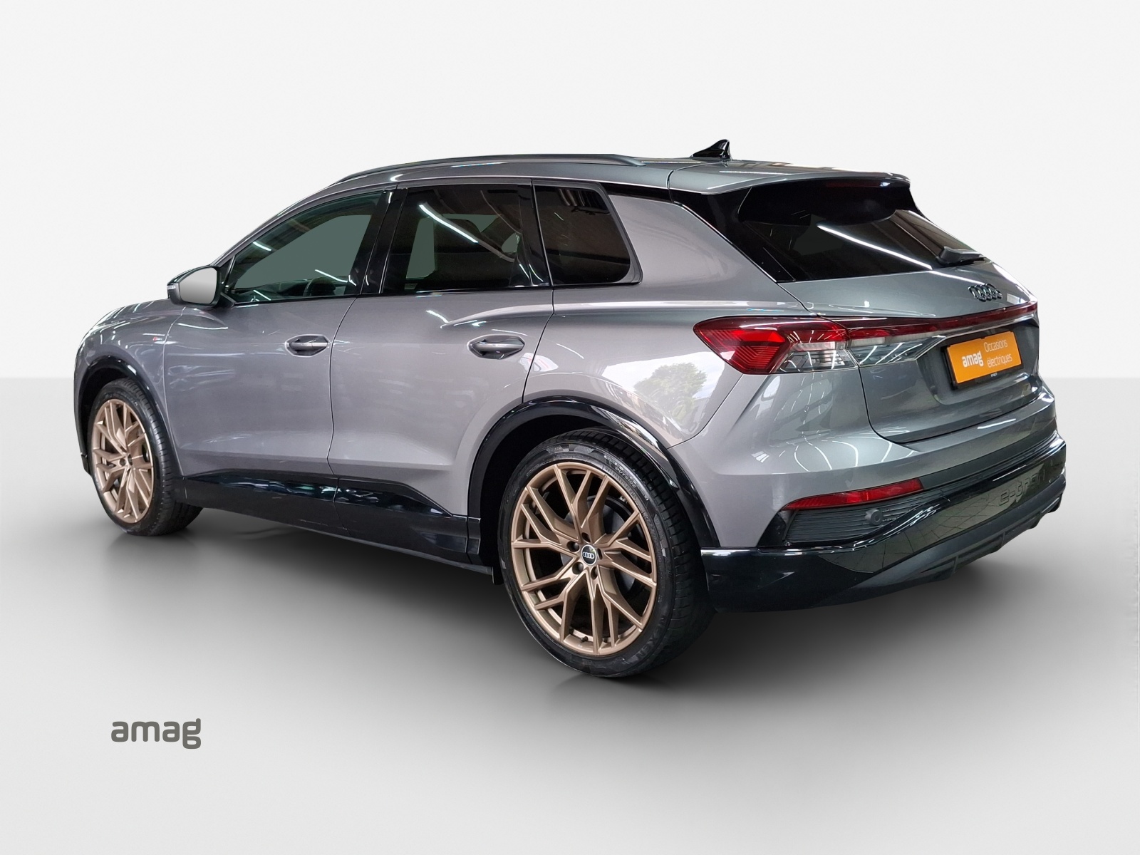 AUDI Q4 e-tron 35-image-3