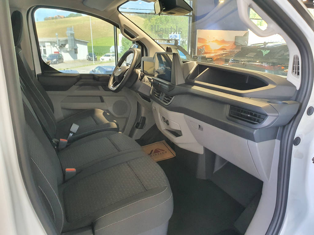 FORD E-Transit C Van 320 L1 Trend 4x4-image-8