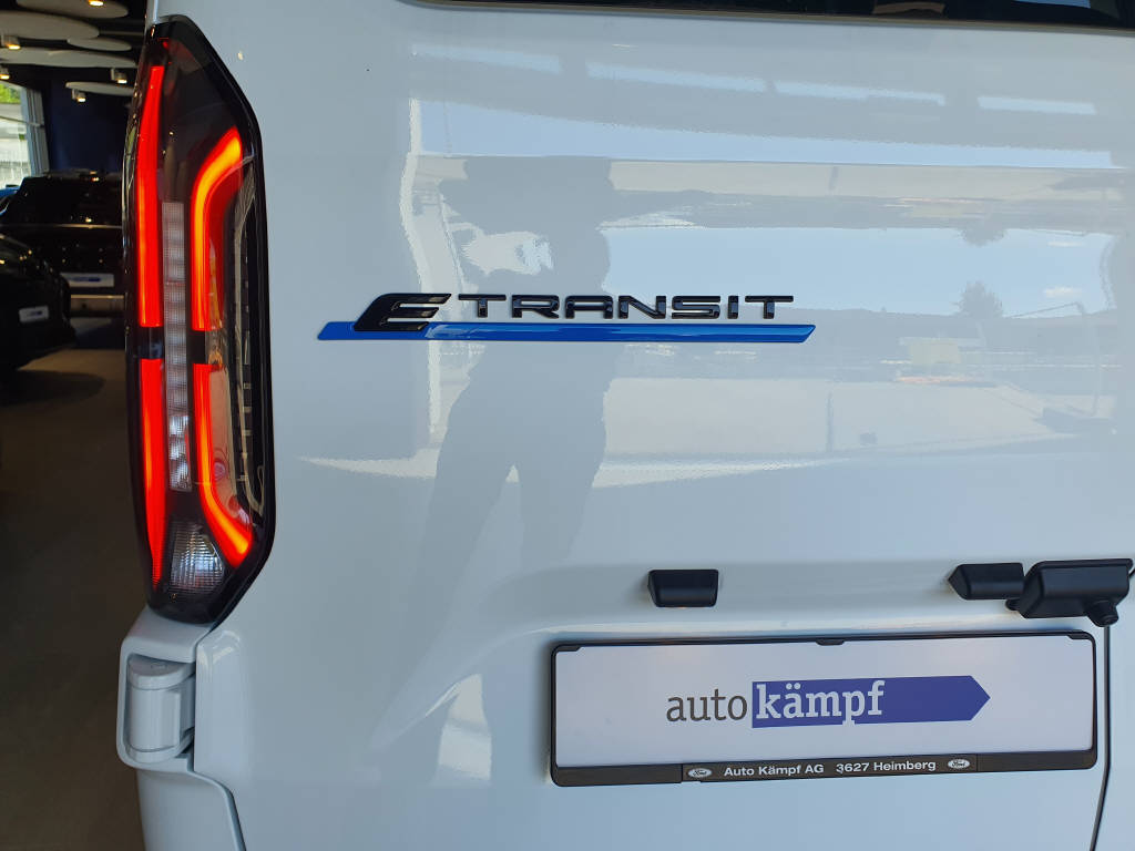 FORD E-Transit C Van 320 L1 Trend 4x4-image-13