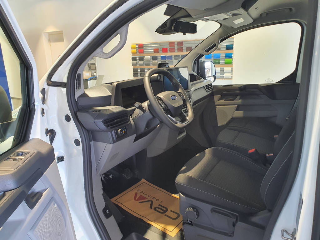 FORD E-Transit C Van 320 L1 Trend 4x4-image-7