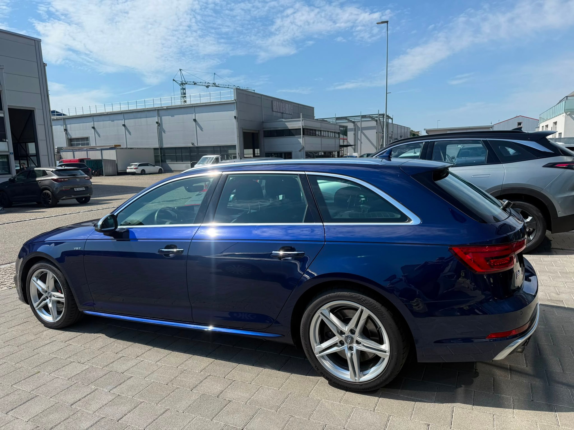 AUDI S4 Avant 3.0 TFSI quattro tiptronic-image-10