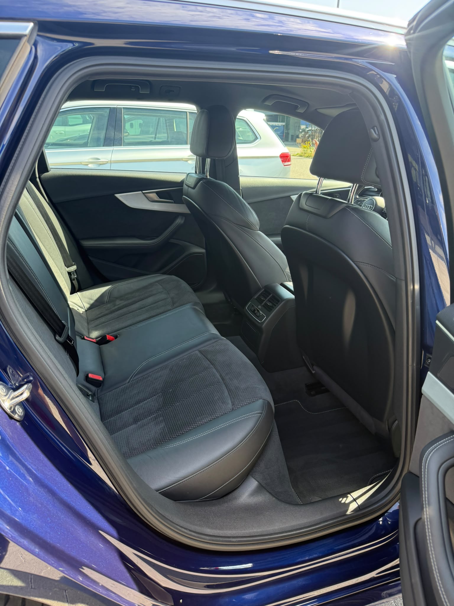 AUDI S4 Avant 3.0 TFSI quattro tiptronic-image-13