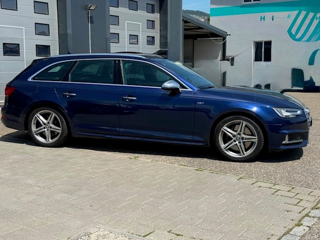 AUDI S4 Avant 3.0 TFSI quattro tiptronic-image-2