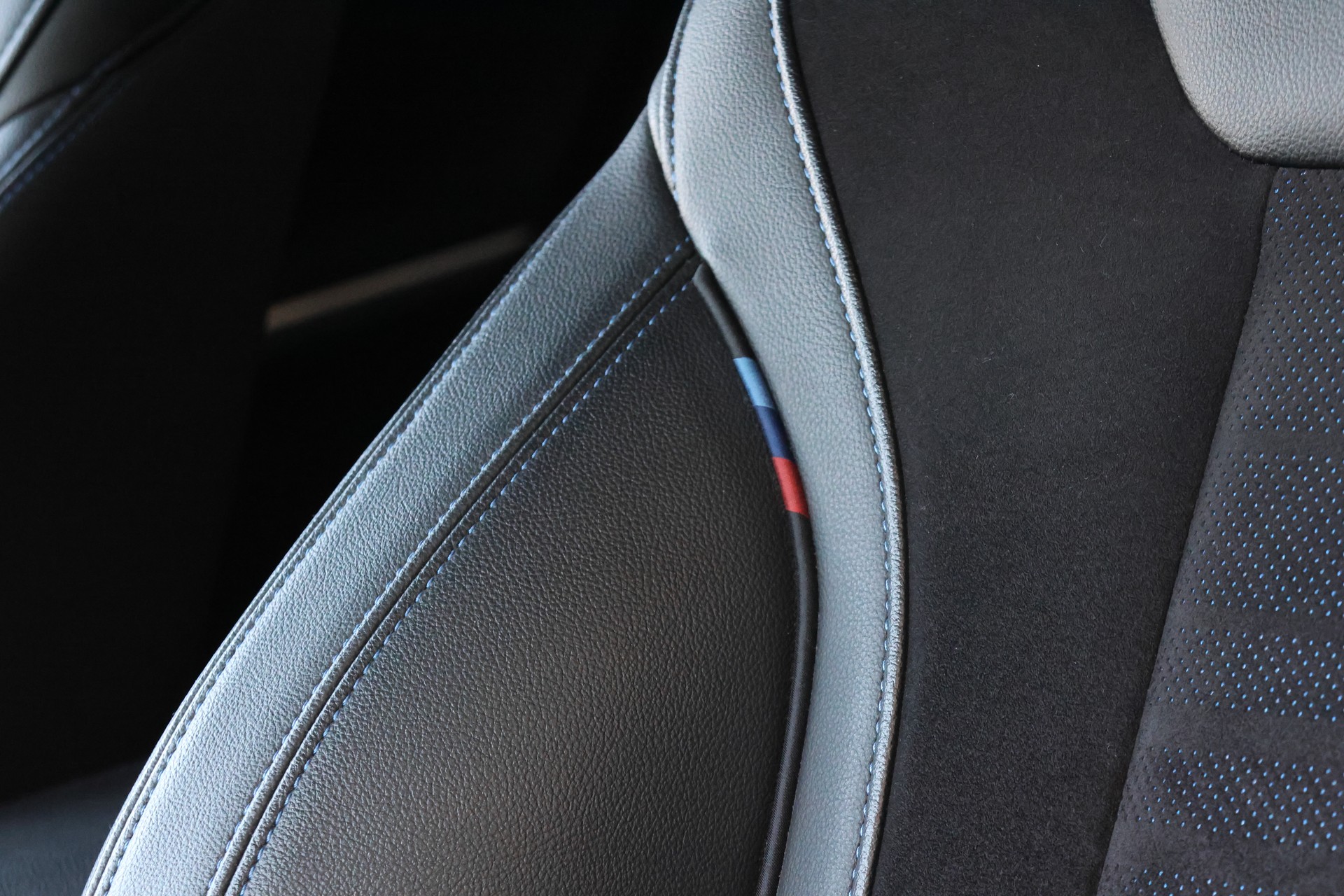 BMW 330i xDrive Steptronic M Sport-image-30