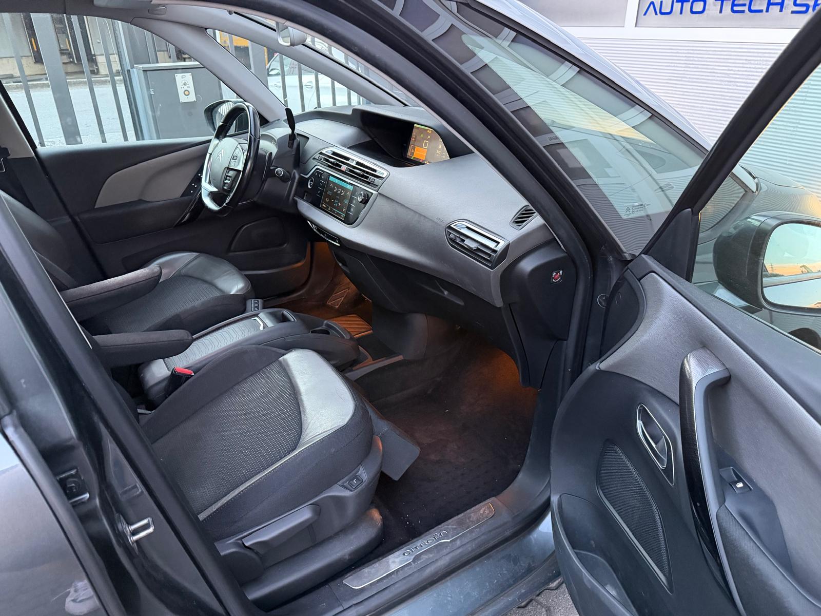 CITROEN Grand C4 Picasso 2.0 BlueHDi Feel Edition EAT6-image-11