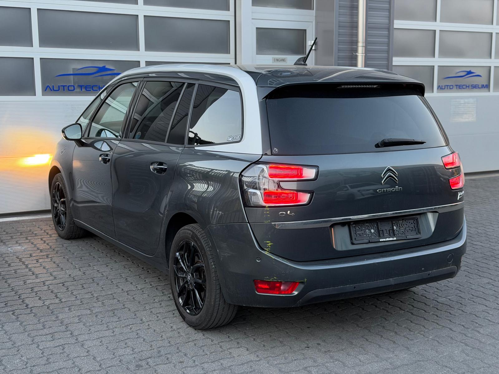 CITROEN Grand C4 Picasso 2.0 BlueHDi Feel Edition EAT6-image-6