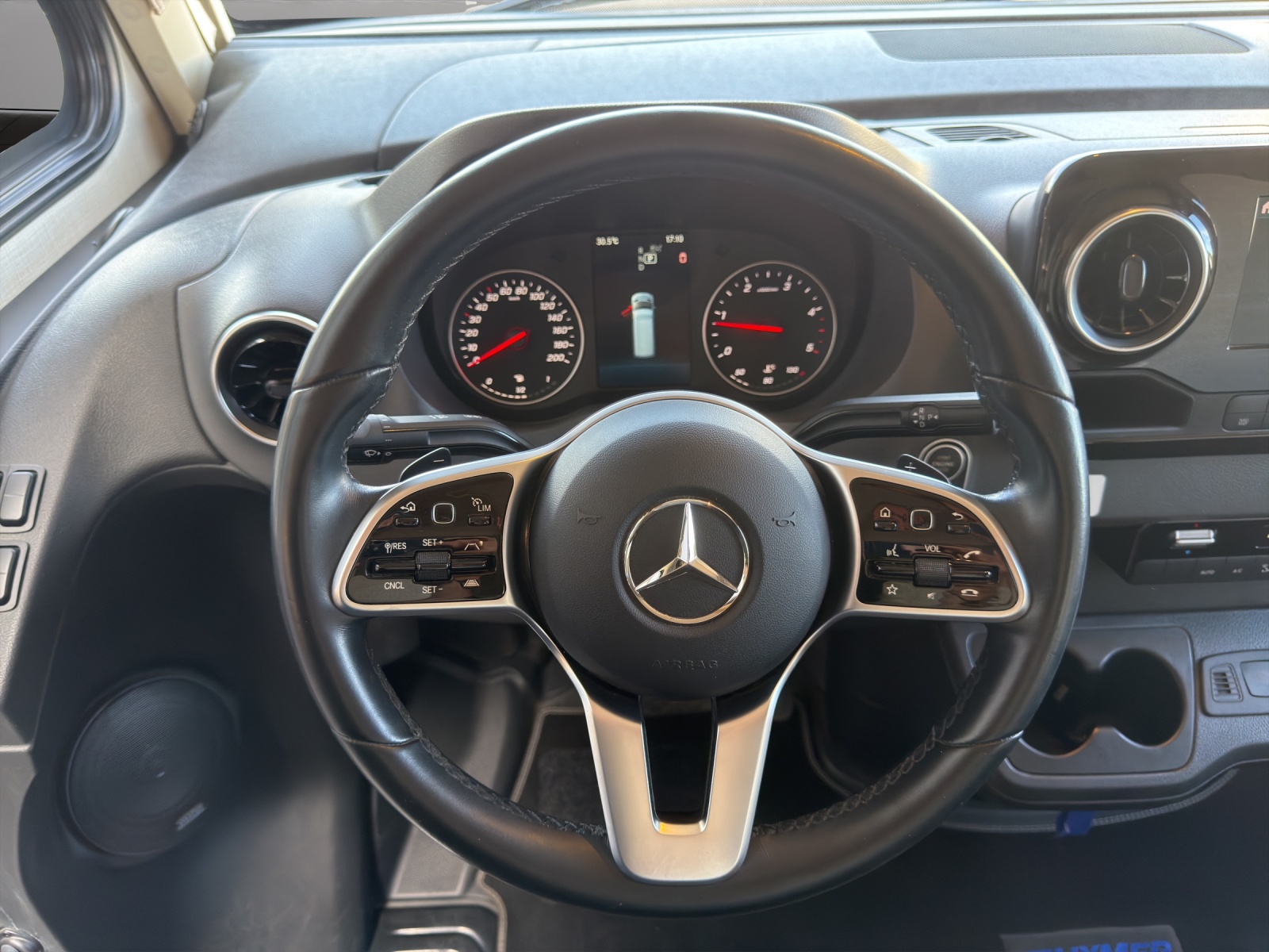 HYMER Mercedes-Benz Hymer B580MC Campingcar 2.1-image-8