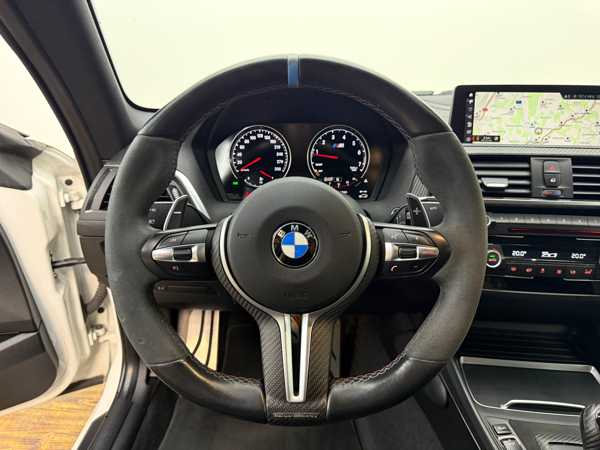 BMW M2 Drivelogic-image-25