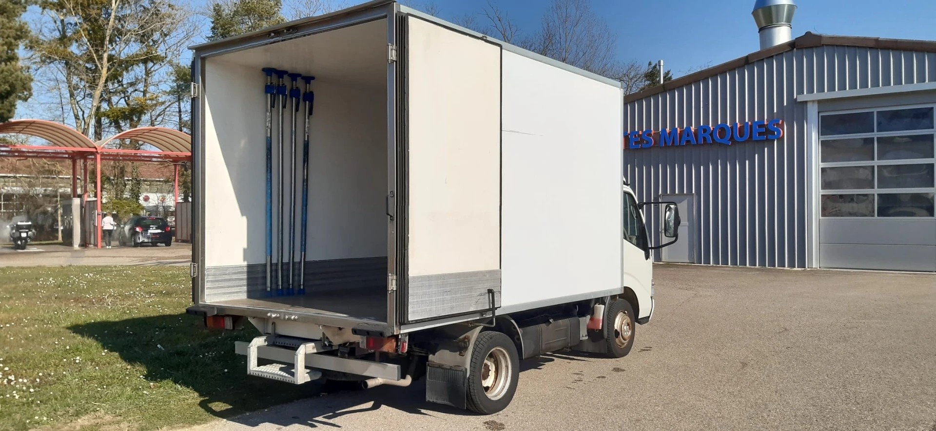 TOYOTA Dyna 150 2.5D-4D-image-3