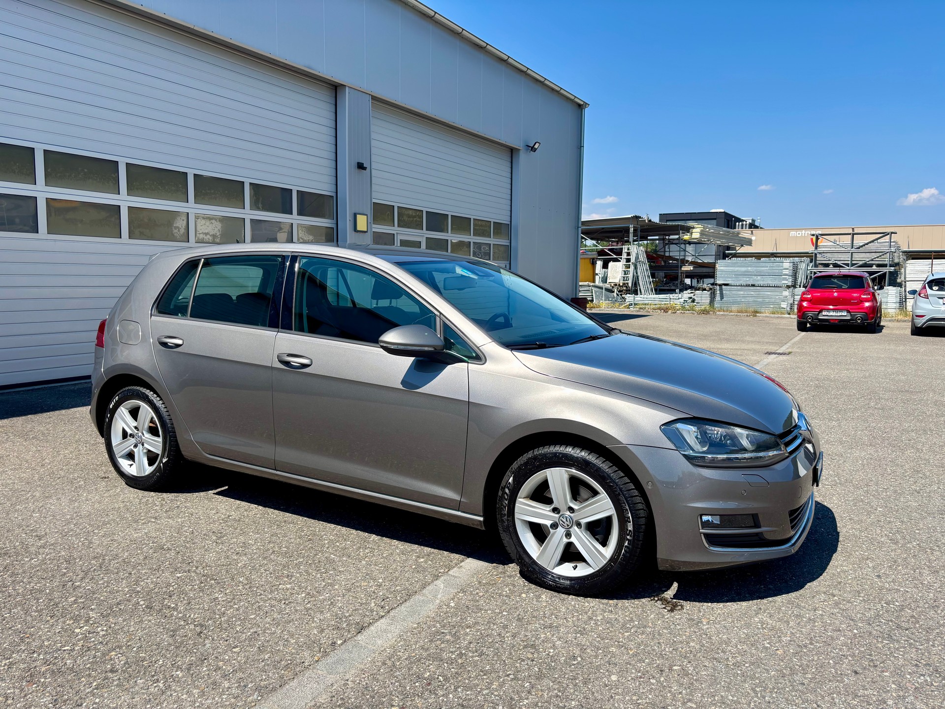 VW Golf 1.4 TSI Highline DSG-image-2