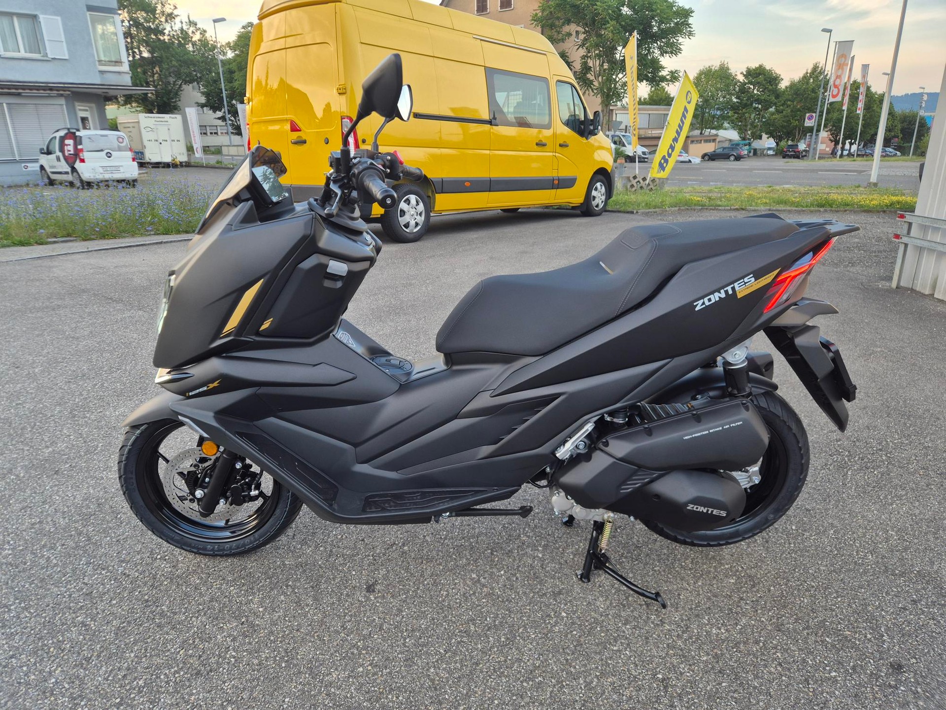 ZONTES 125 X-showroom-element-3