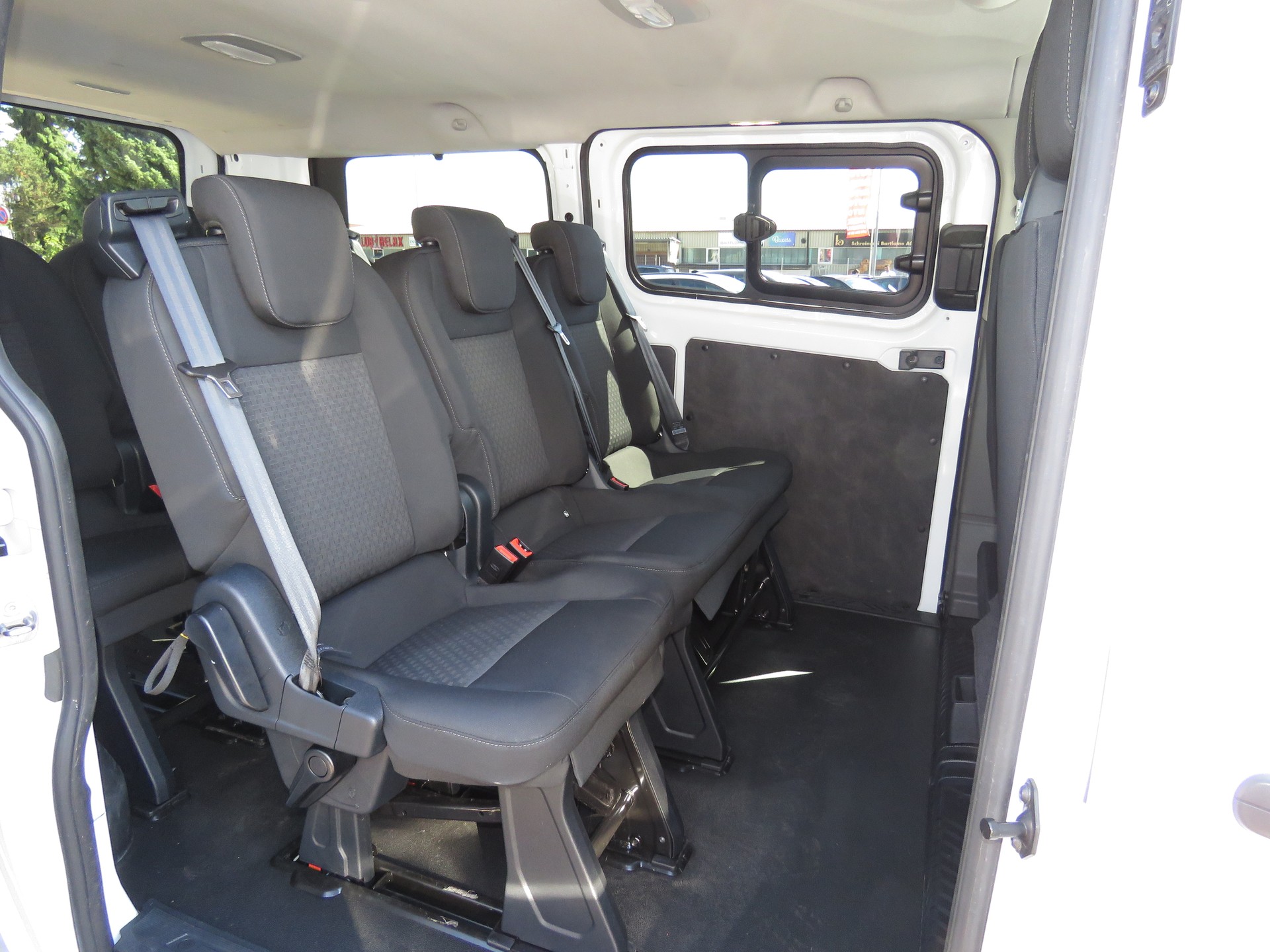 FORD Transit Custom 1.0 Eco Boost 320 L1H1 Trend PHEV (9-Plätzer, Automat) ab Platz !!!-image-10