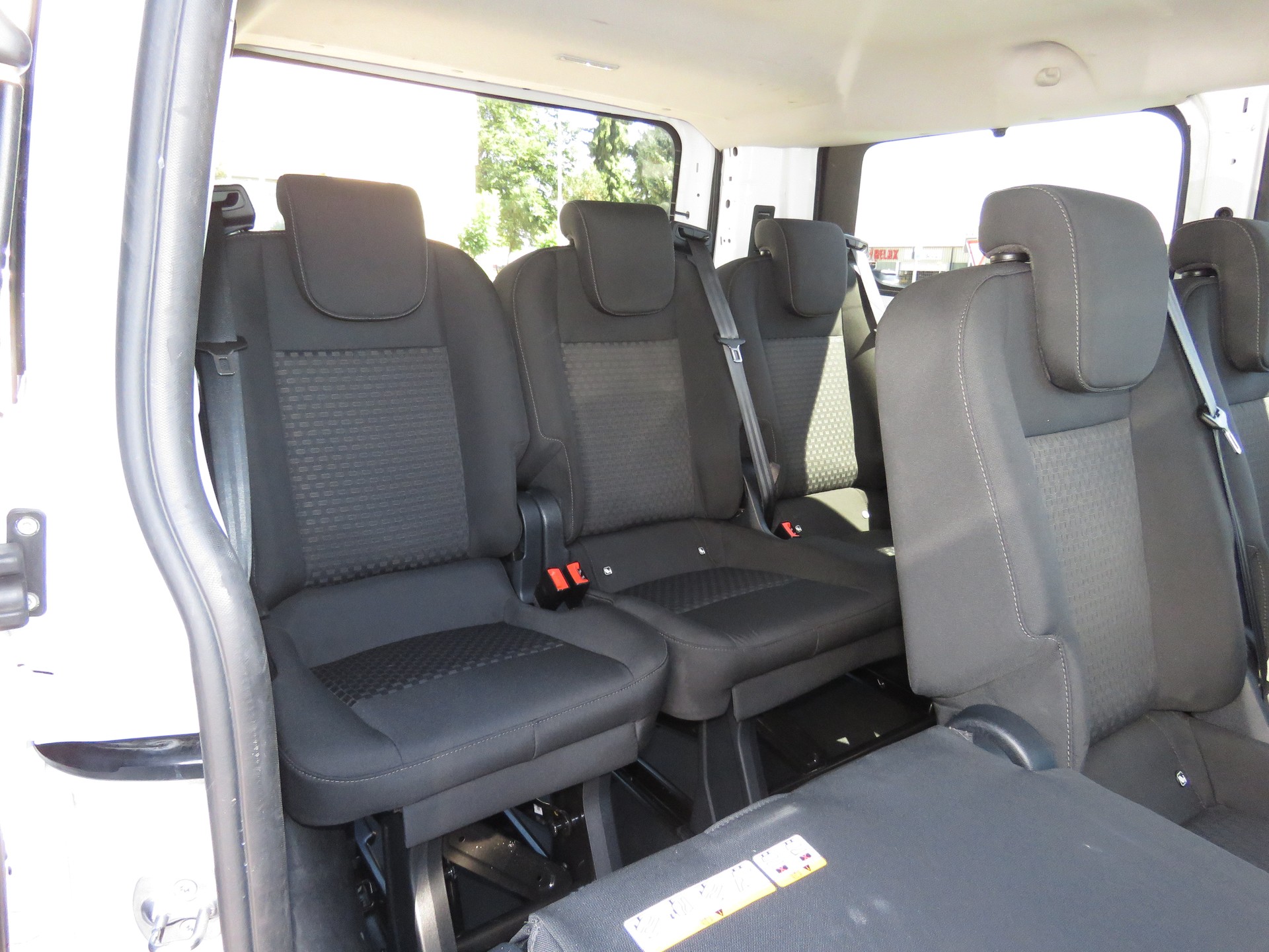 FORD Transit Custom 1.0 Eco Boost 320 L1H1 Trend PHEV (9-Plätzer, Automat) ab Platz !!!-image-11