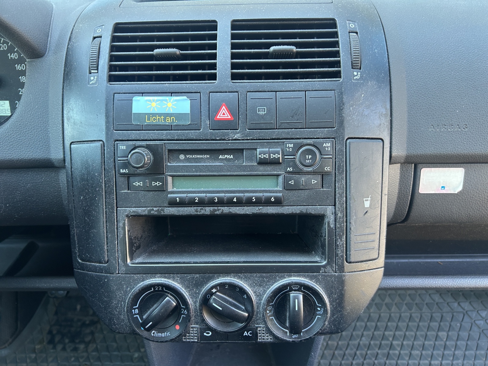 VW Polo 1.2 12V Comfortline-image-12