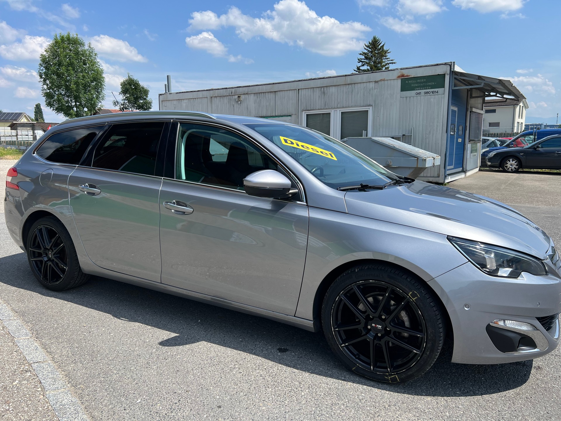 PEUGEOT 308 SW 1.6 BlueHDI Allure Automatic-image-2
