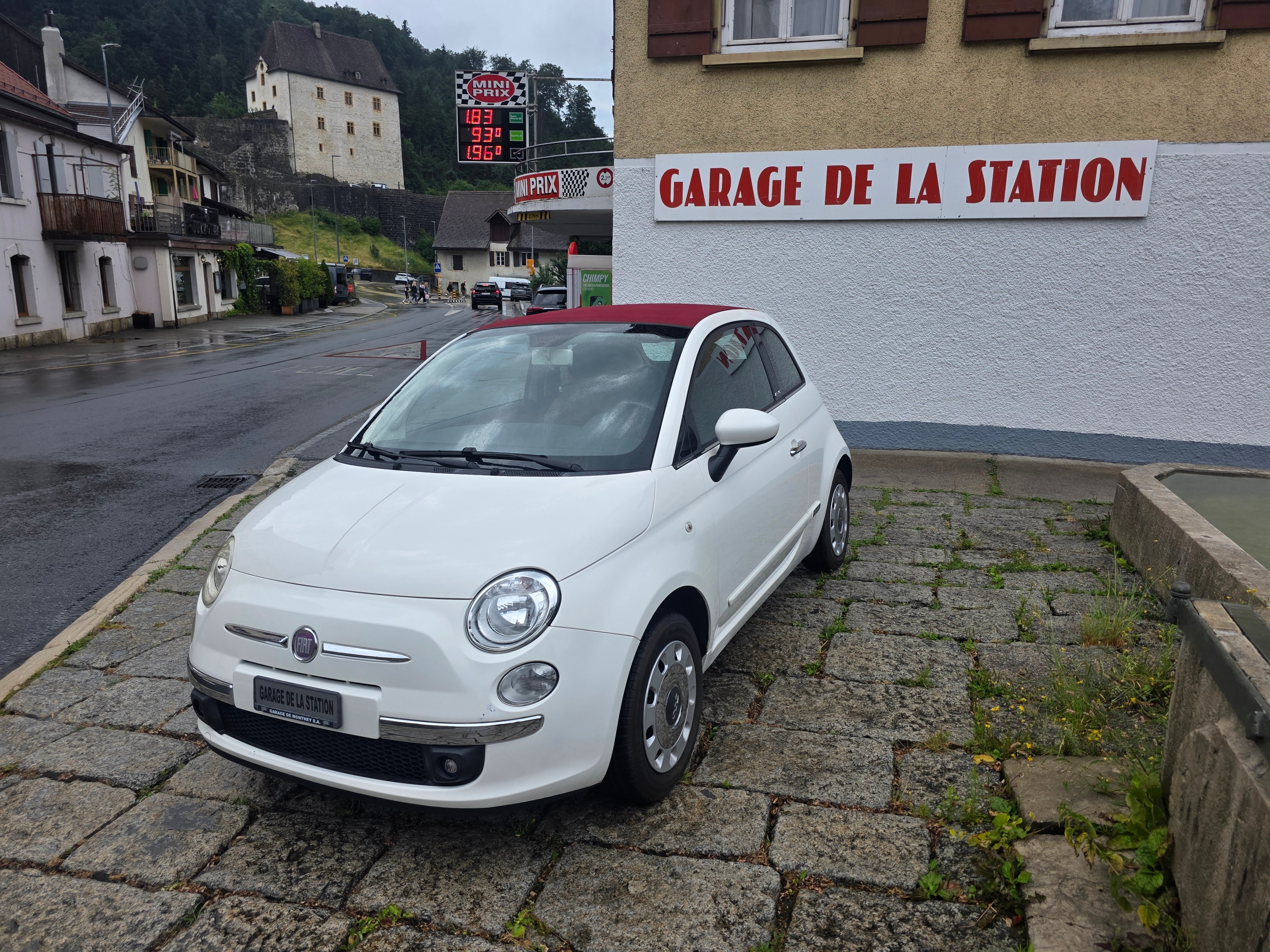 Car photo
