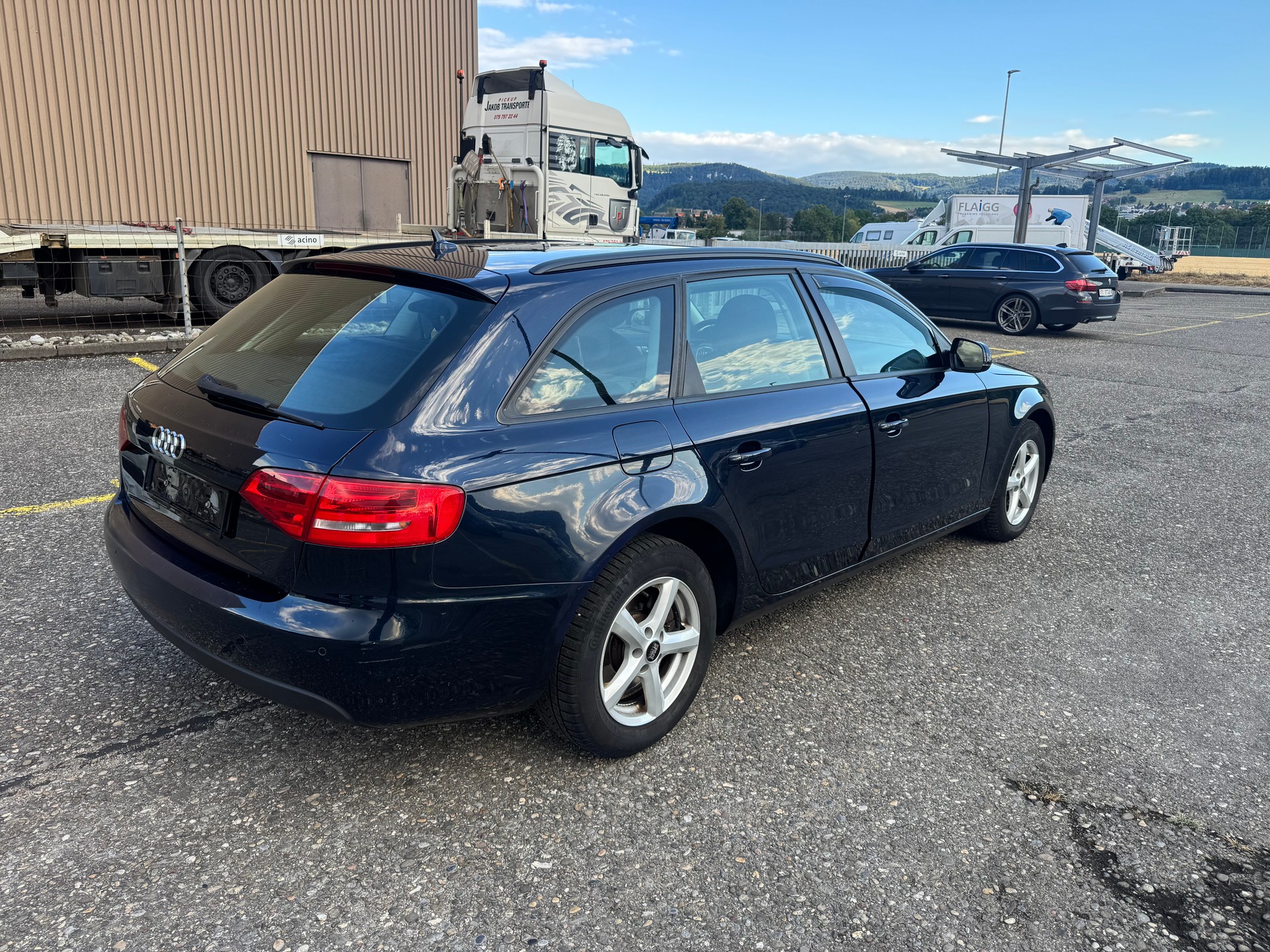 AUDI A4 Avant 2.0 TDI multitronic-image-3