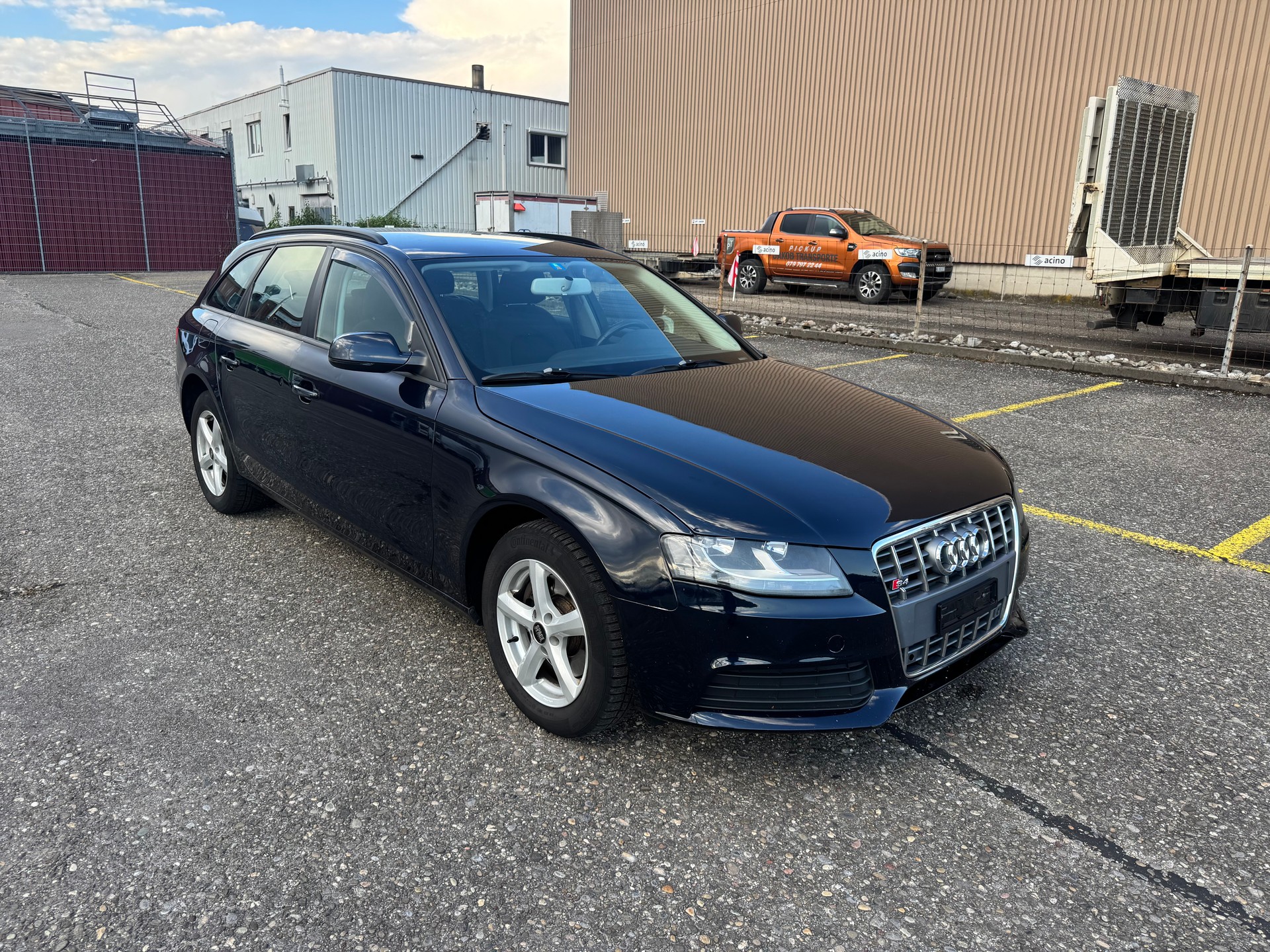 AUDI A4 Avant 2.0 TDI multitronic-image-2