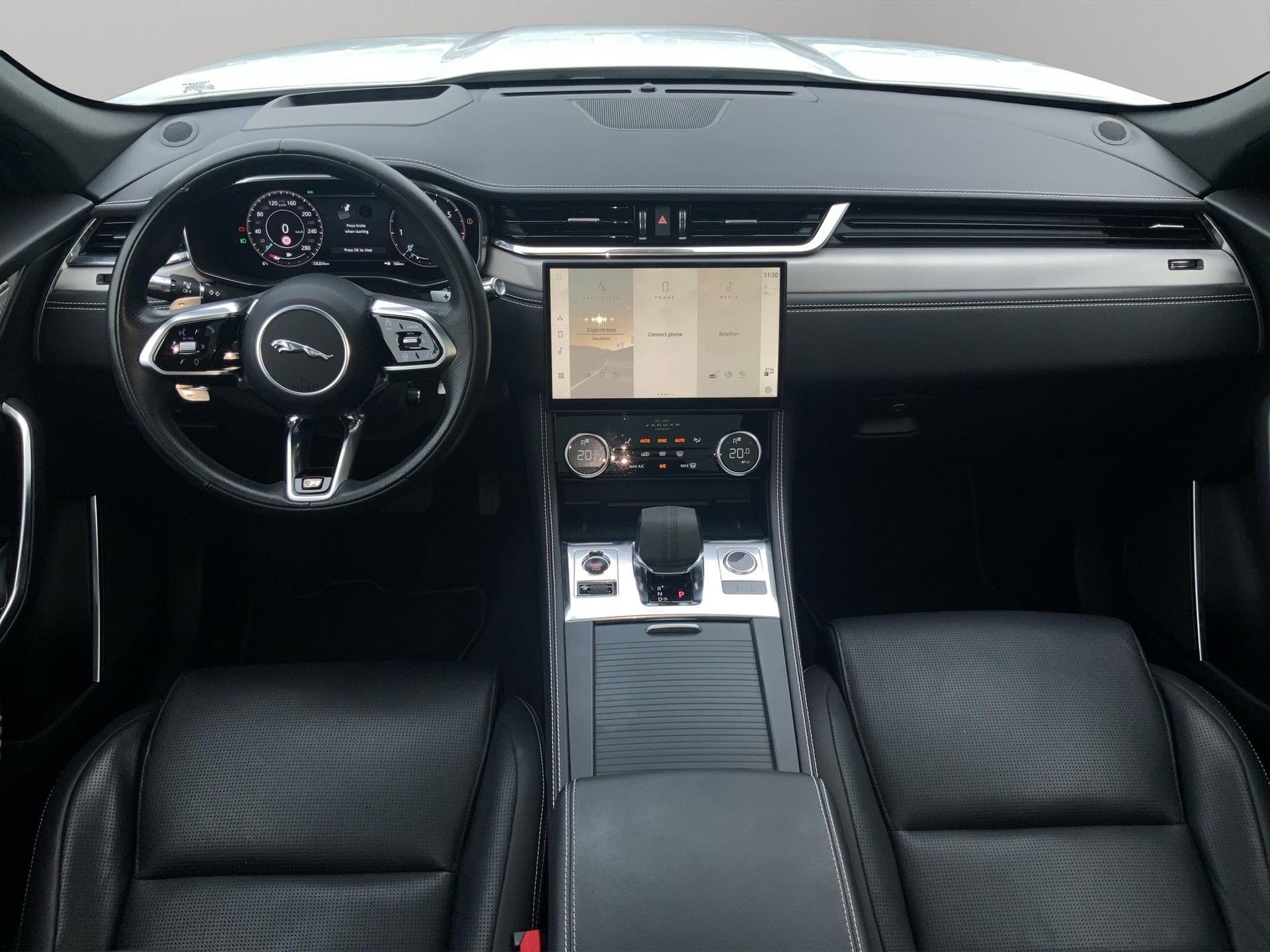 JAGUAR F-Pace 2.0 I4 250 R-Dynamic SE AWD-image-7