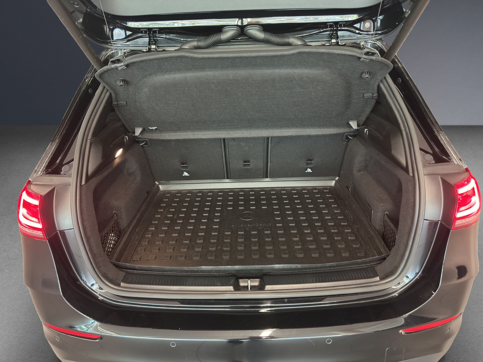 Image MERCEDES-BENZ B-250 B 250 4Matic AMG Line