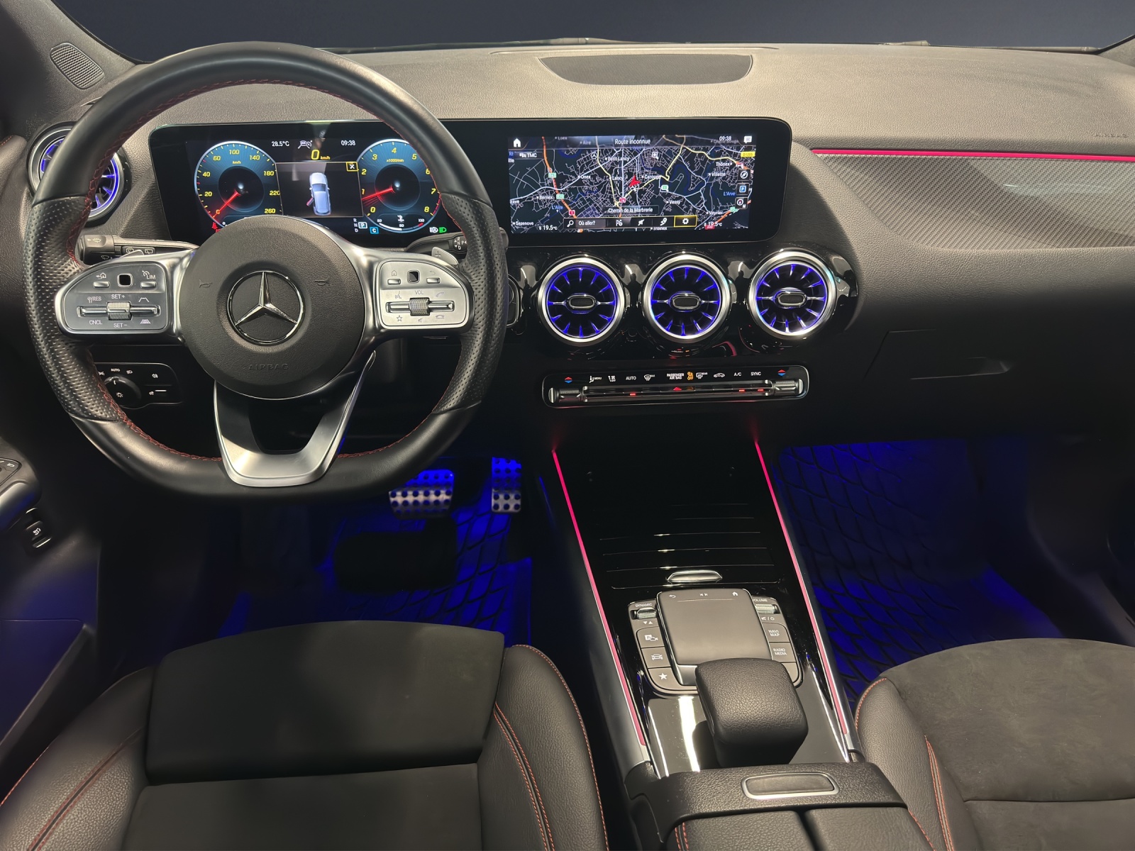 Image MERCEDES-BENZ B-250 B 250 4Matic AMG Line
