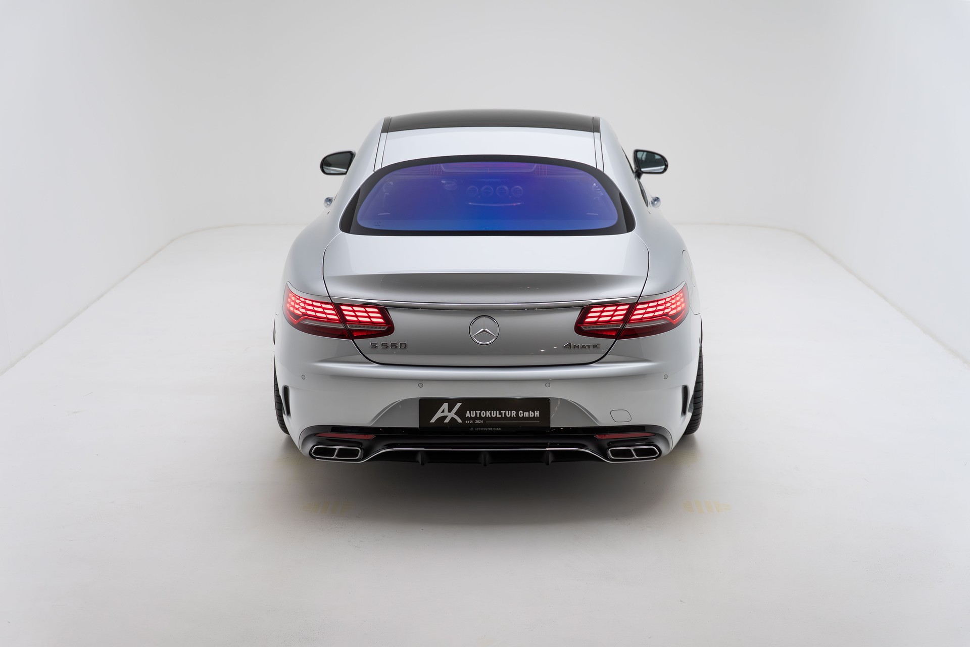 MERCEDES-BENZ S 560 Coupé 4Matic 9G-Tronic-image-11