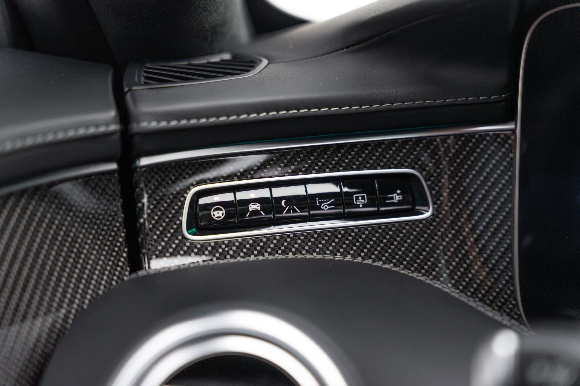 MERCEDES-BENZ S 560 Coupé 4Matic 9G-Tronic-image-23