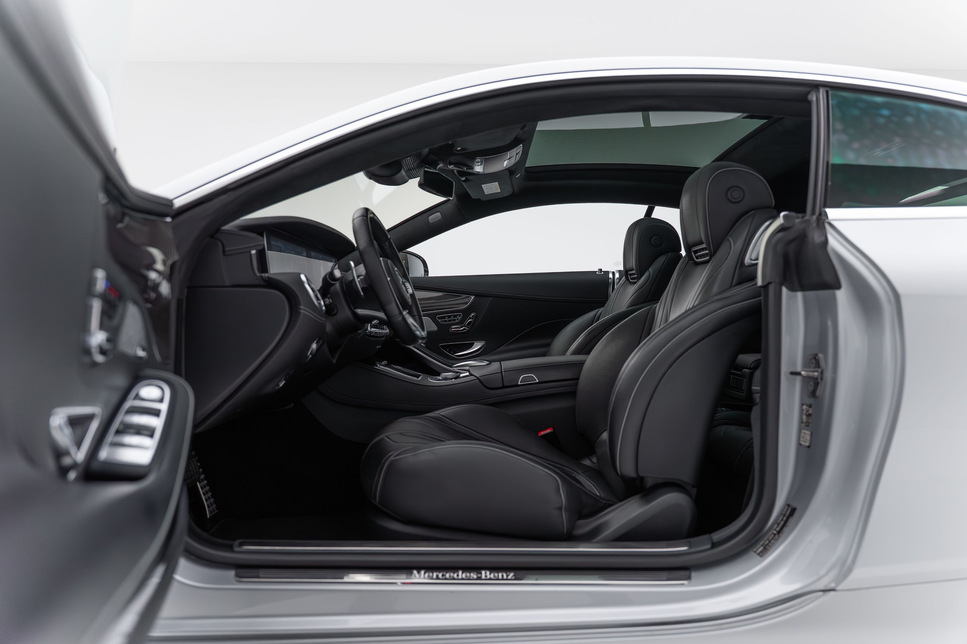 MERCEDES-BENZ S 560 Coupé 4Matic 9G-Tronic-image-20