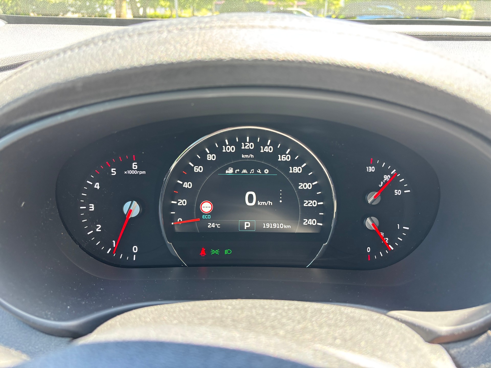KIA 2.2 CRDi Style 7P-image-4