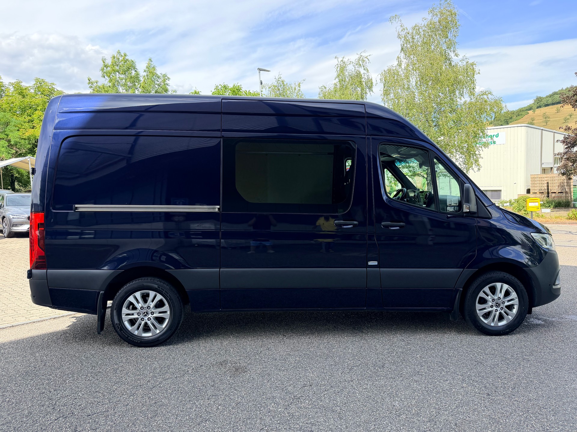 MERCEDES-BENZ Sprinter 319 CDI Standard 7G-TRONIC-image-1