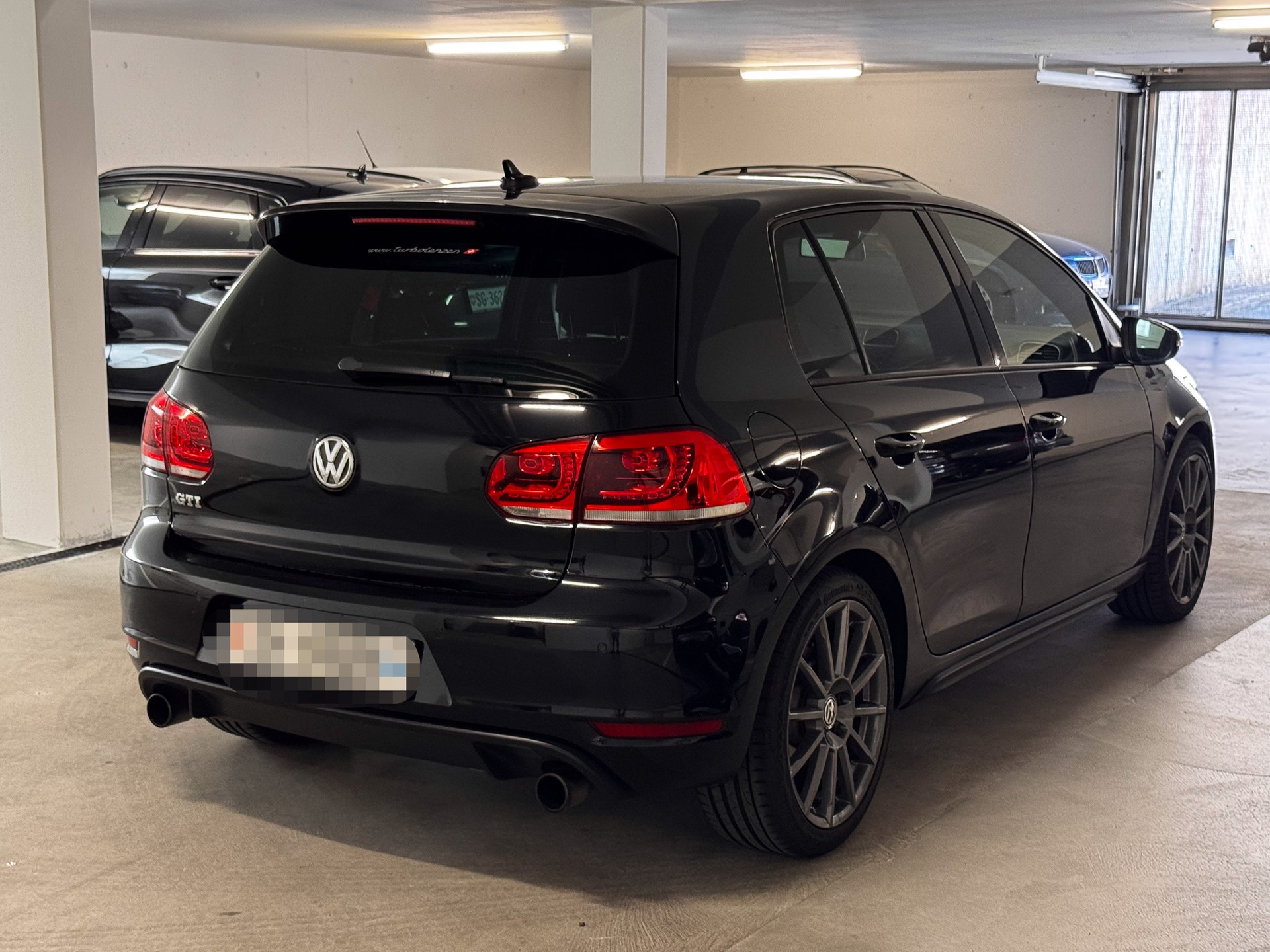 VW 2.0 TSI GTI DSG (Limousine)-image-1