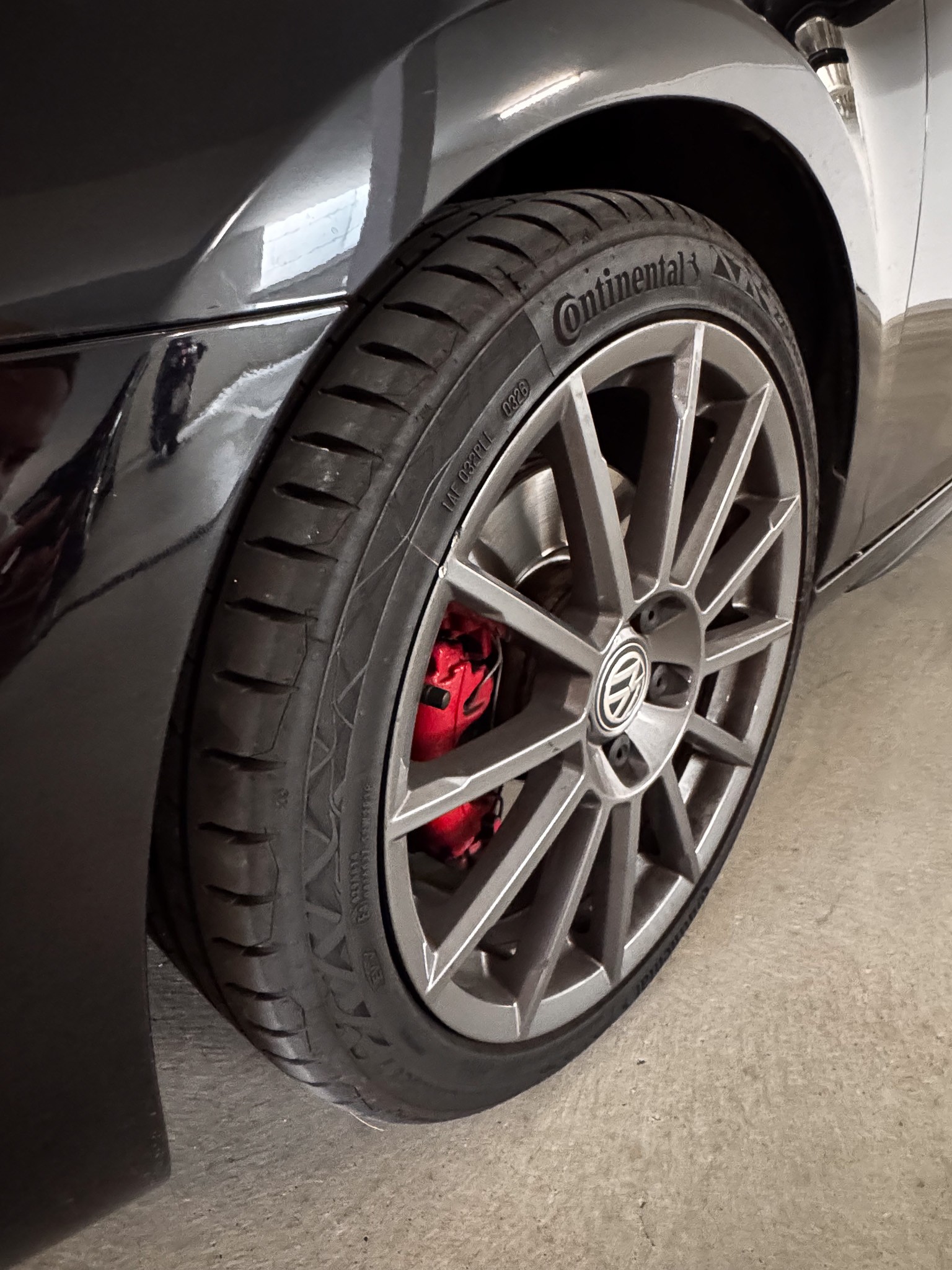 VW 2.0 TSI GTI DSG (Limousine)-image-7