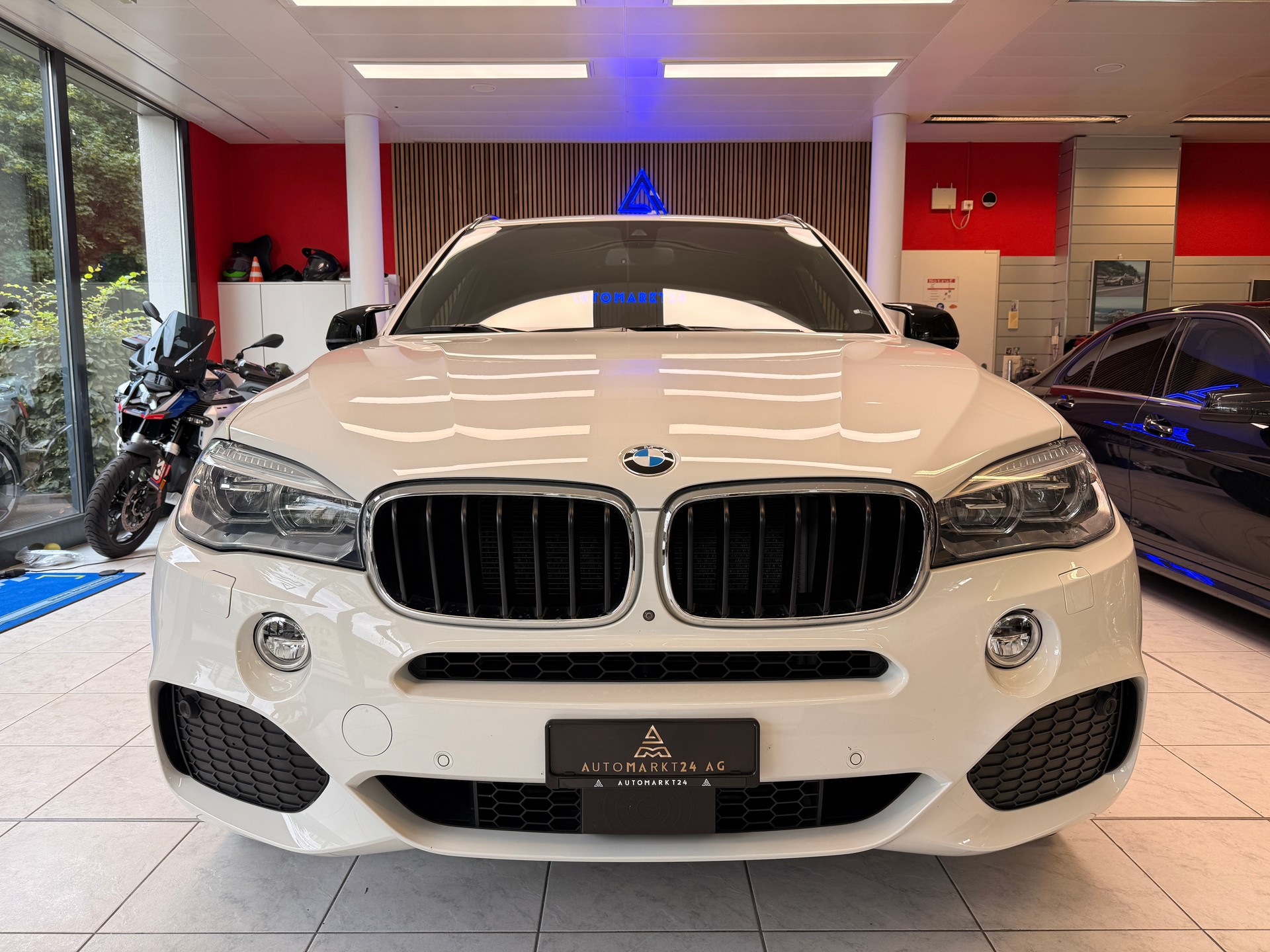 BMW X5 30d xDrive SAG-image-1