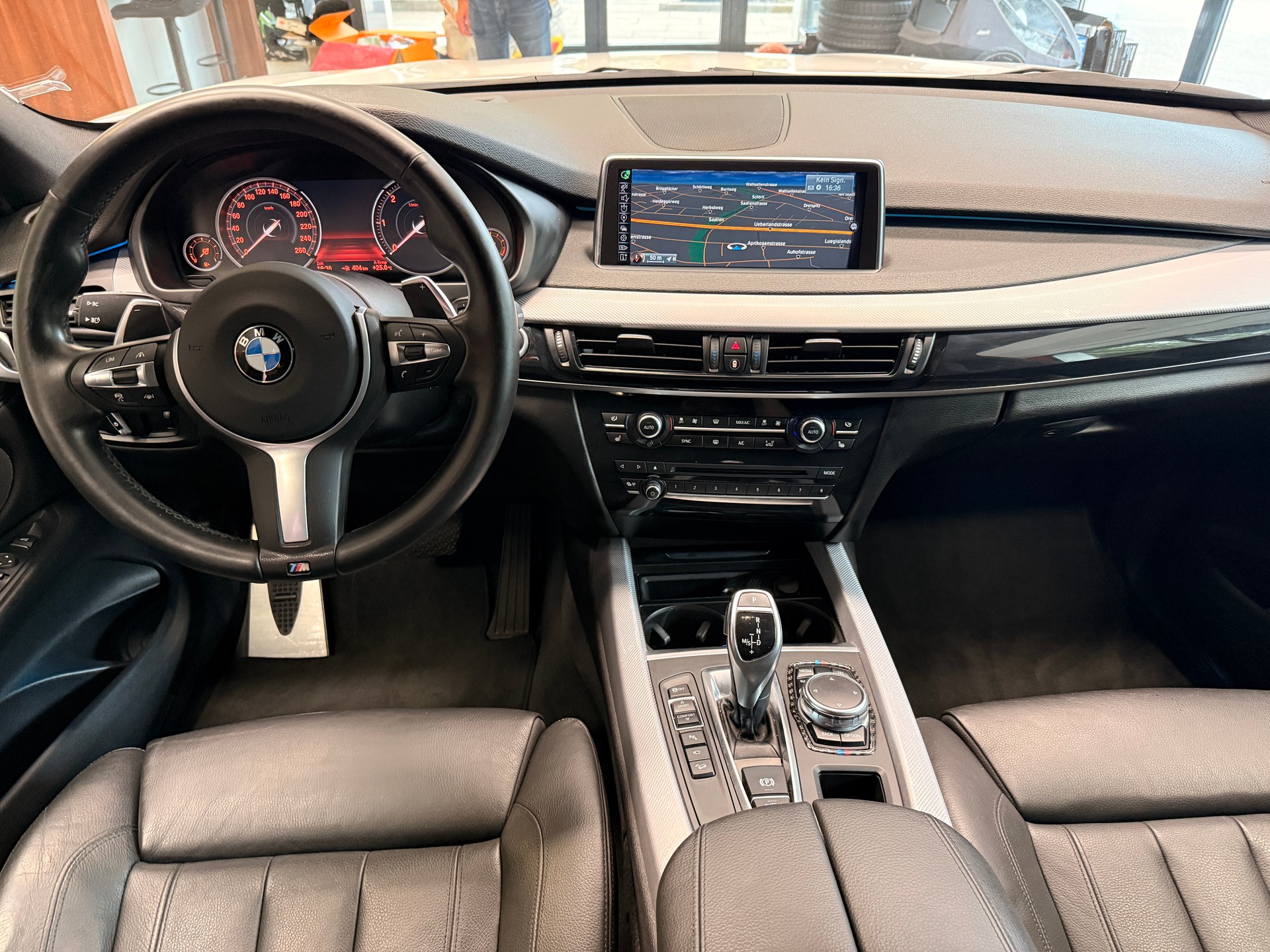 BMW X5 30d xDrive SAG-image-7