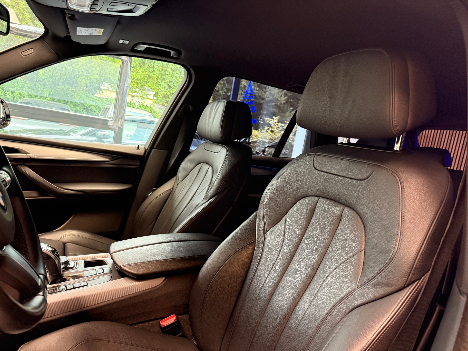 BMW X5 30d xDrive SAG-image-4