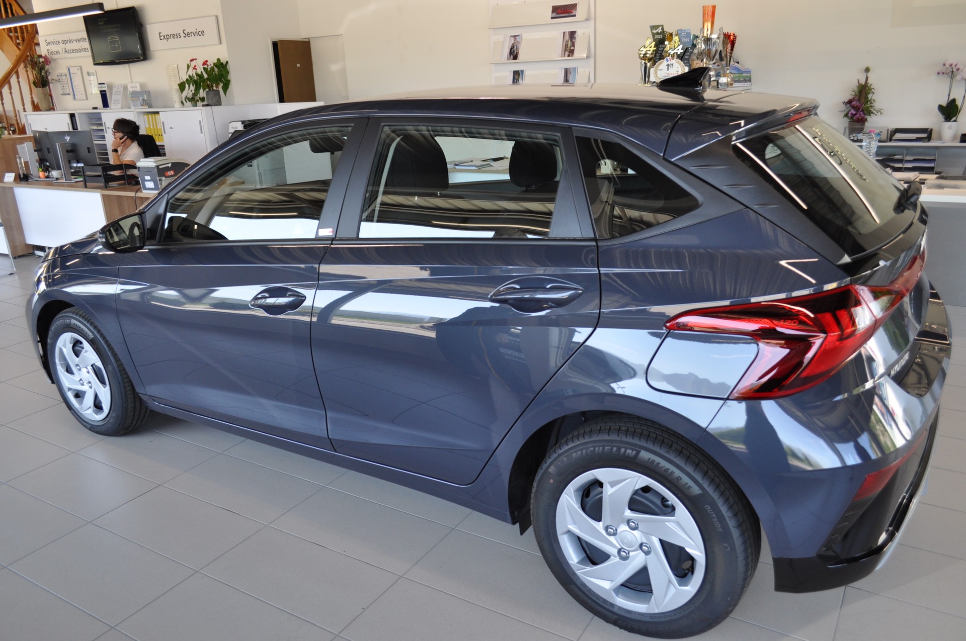HYUNDAI i20 1.0 T-GDi Origo DCT-image-3