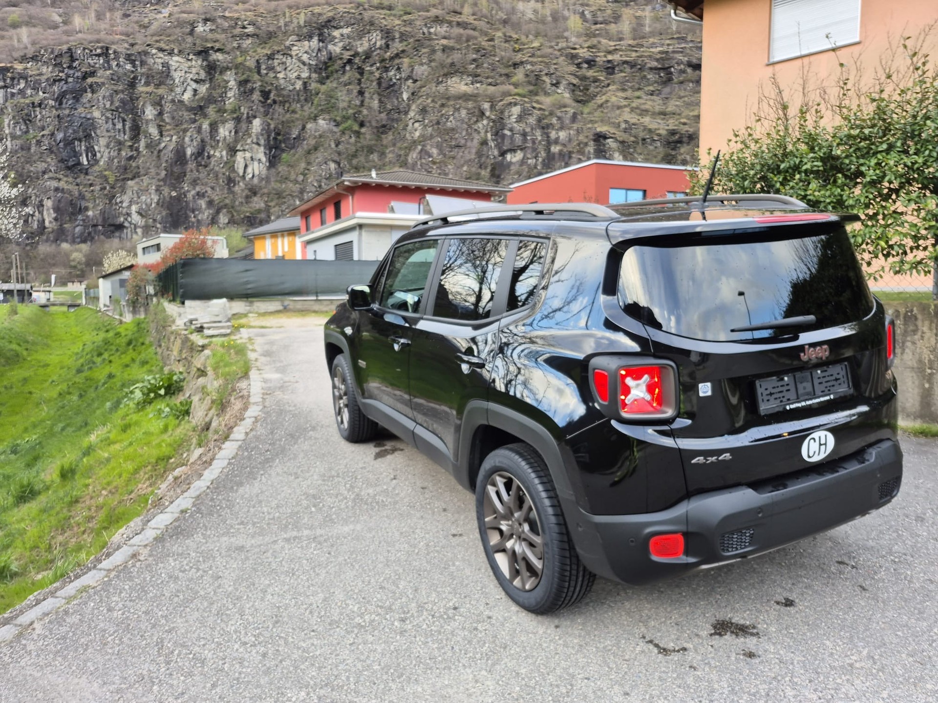 JEEP Renegade 2.0 CRD Limited AWD + Low Range 9ATX-image-5