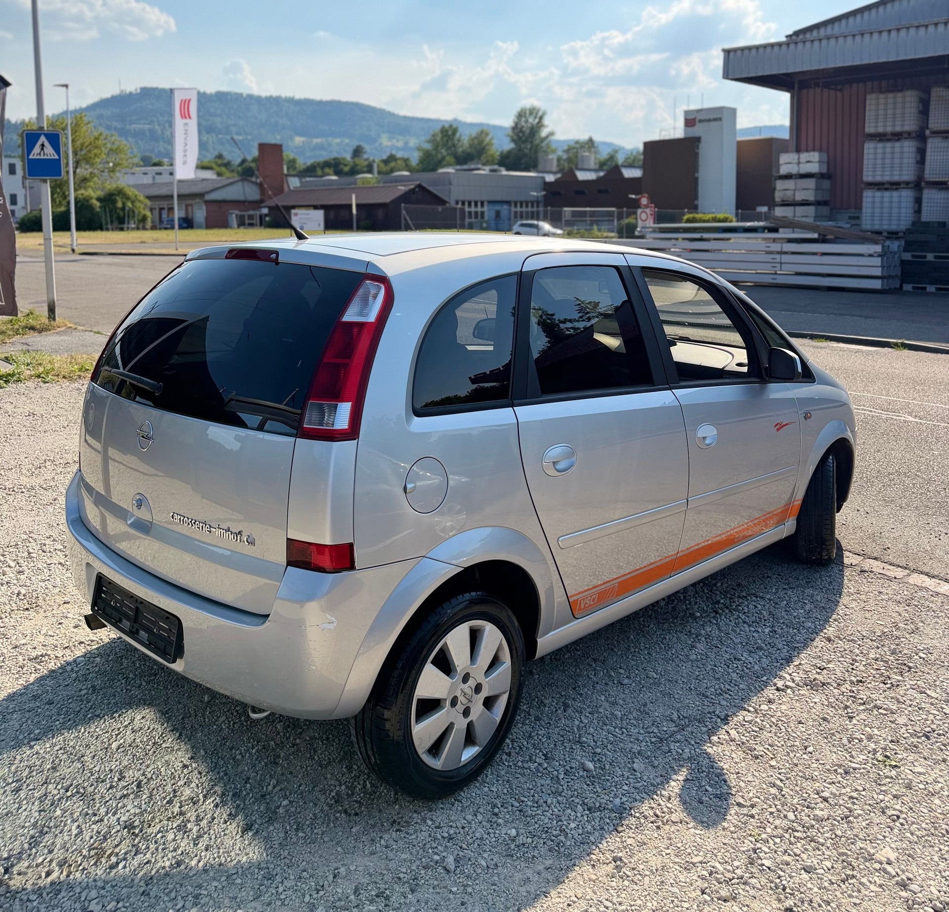 OPEL Meriva 1.8i 16V Essentia Automat-image-4