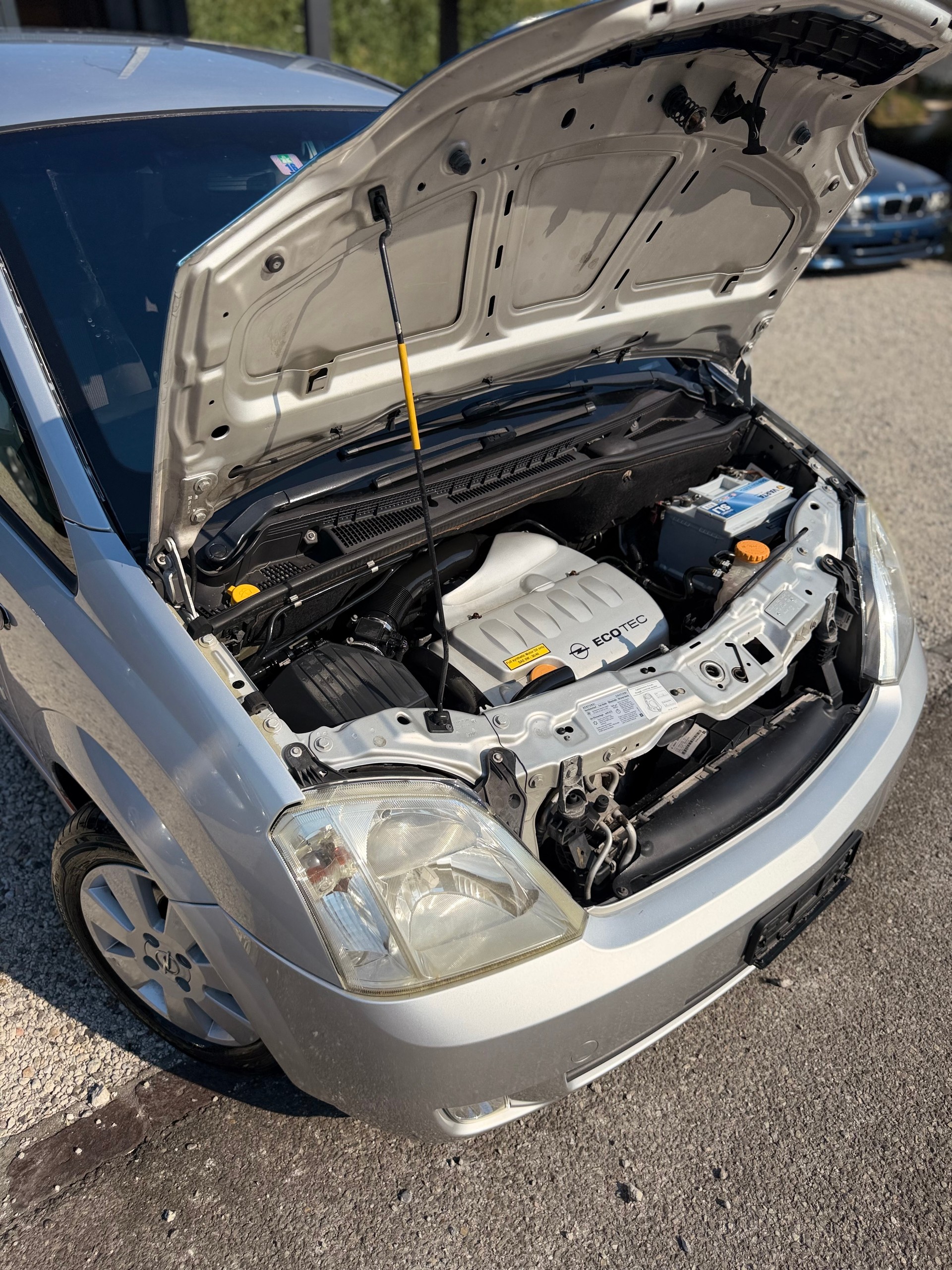 OPEL Meriva 1.8i 16V Essentia Automat-image-15