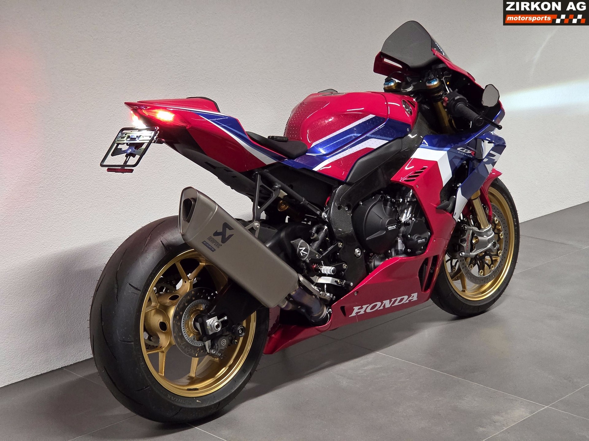 HONDA CBR 1000 RR-R SP-image-6
