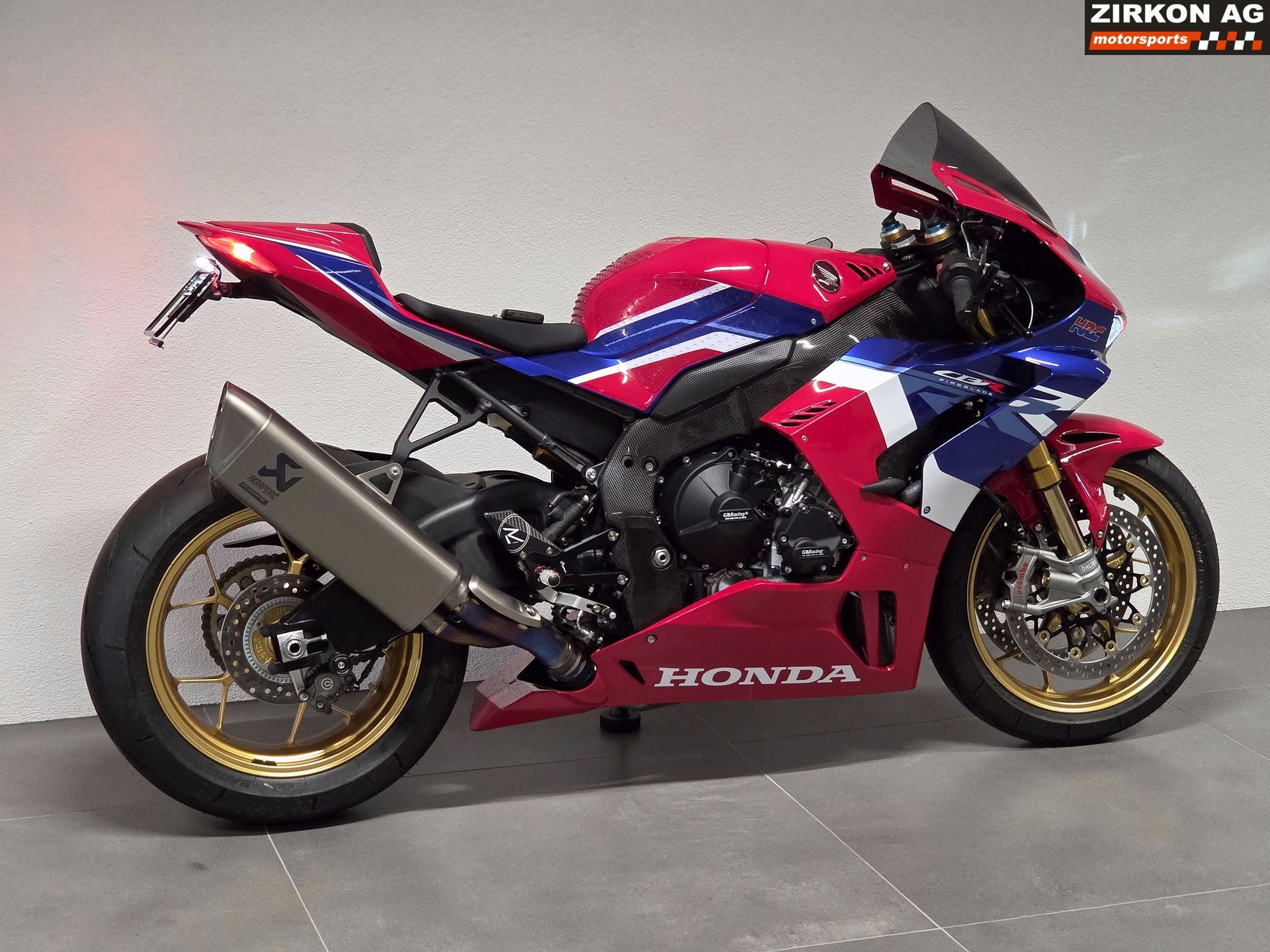 HONDA CBR 1000 RR-R SP-image-4