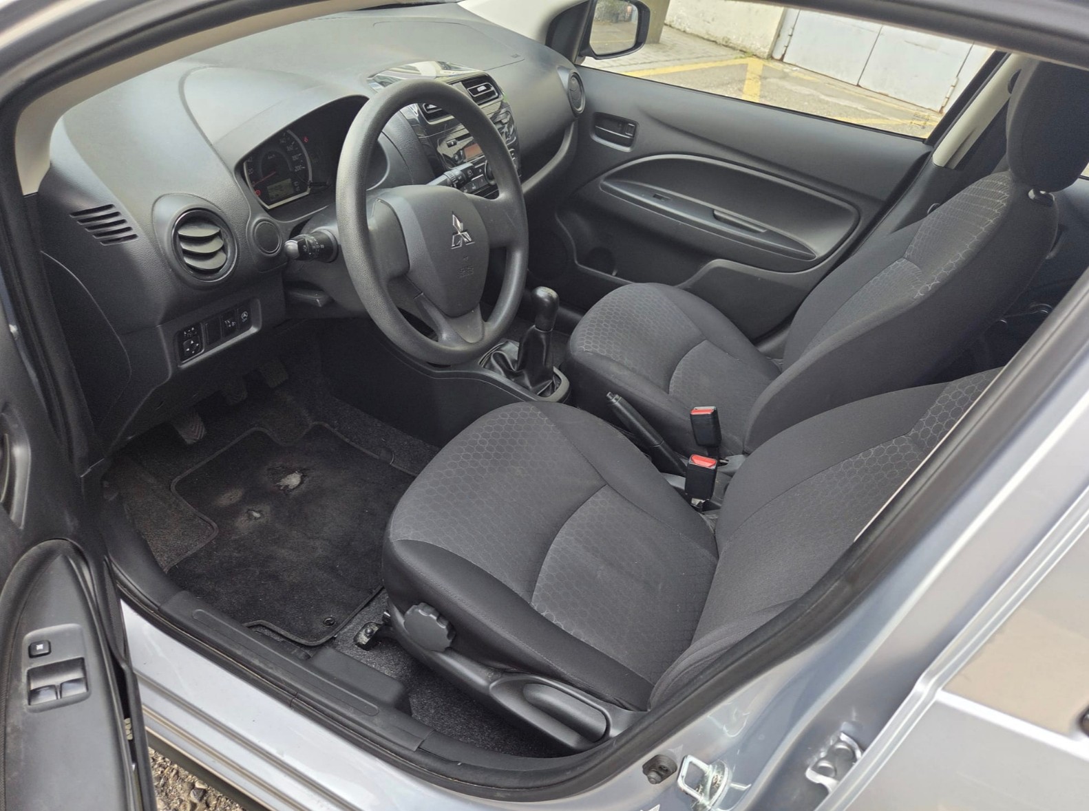 MITSUBISHI Space Star 1.0 Inform-image-9