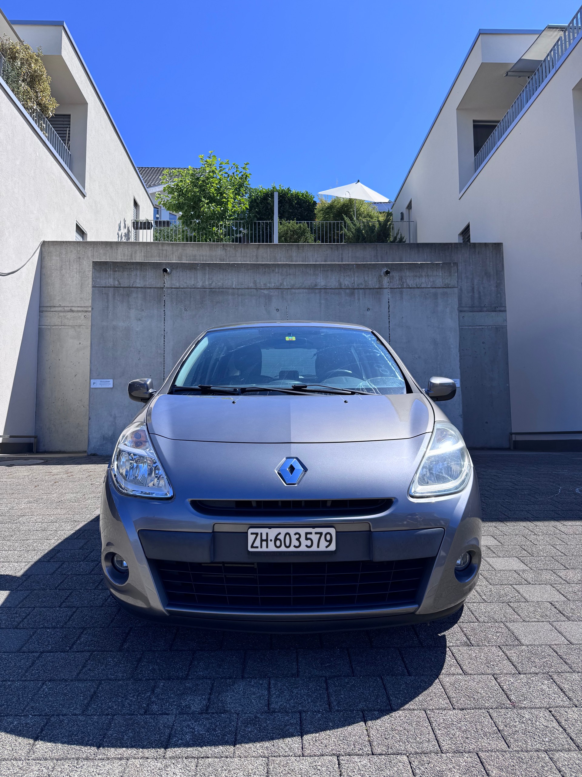 RENAULT 1.2 TCe 100 Expression-image-1