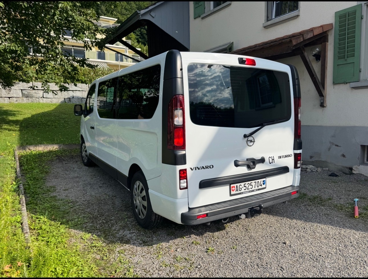 OPEL Vivaro 1.6 CDTI Combi+ 2.9t L2H1-image-6