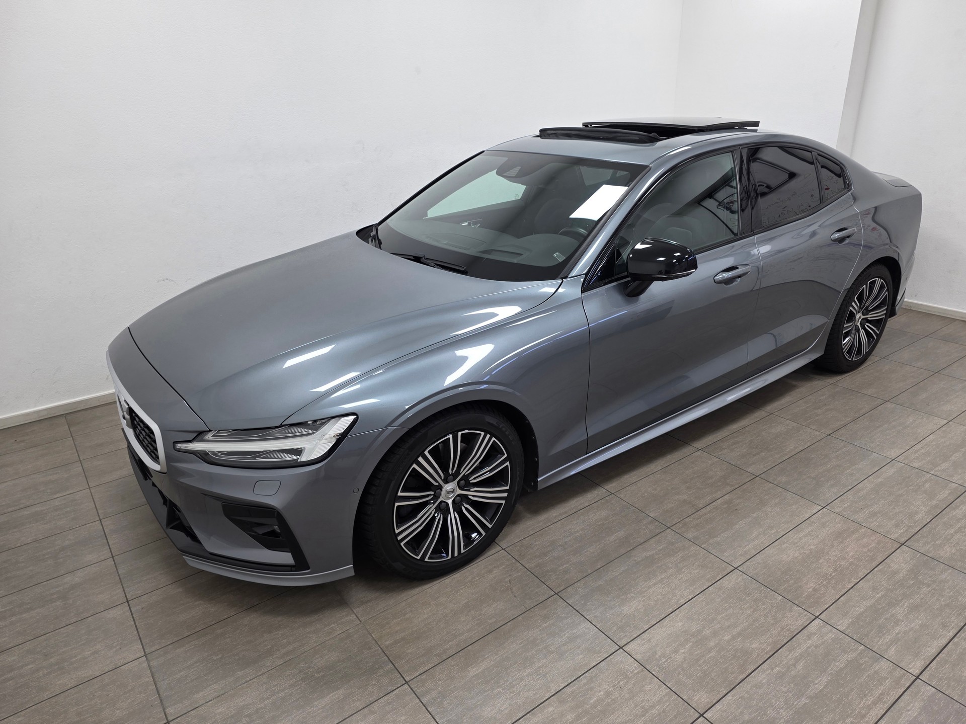 VOLVO S60 T5 R-Design Geartronic-image-8