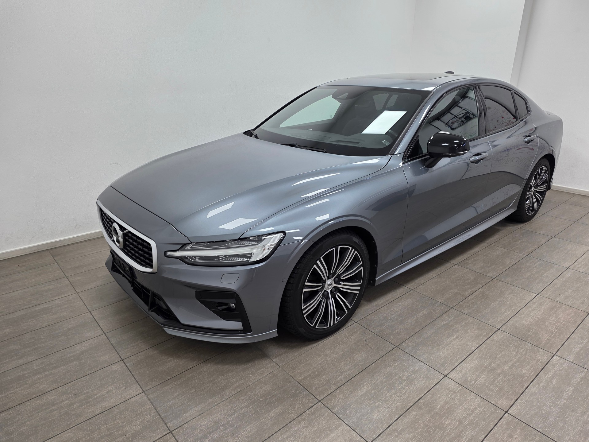 VOLVO S60 T5 R-Design Geartronic-image-9