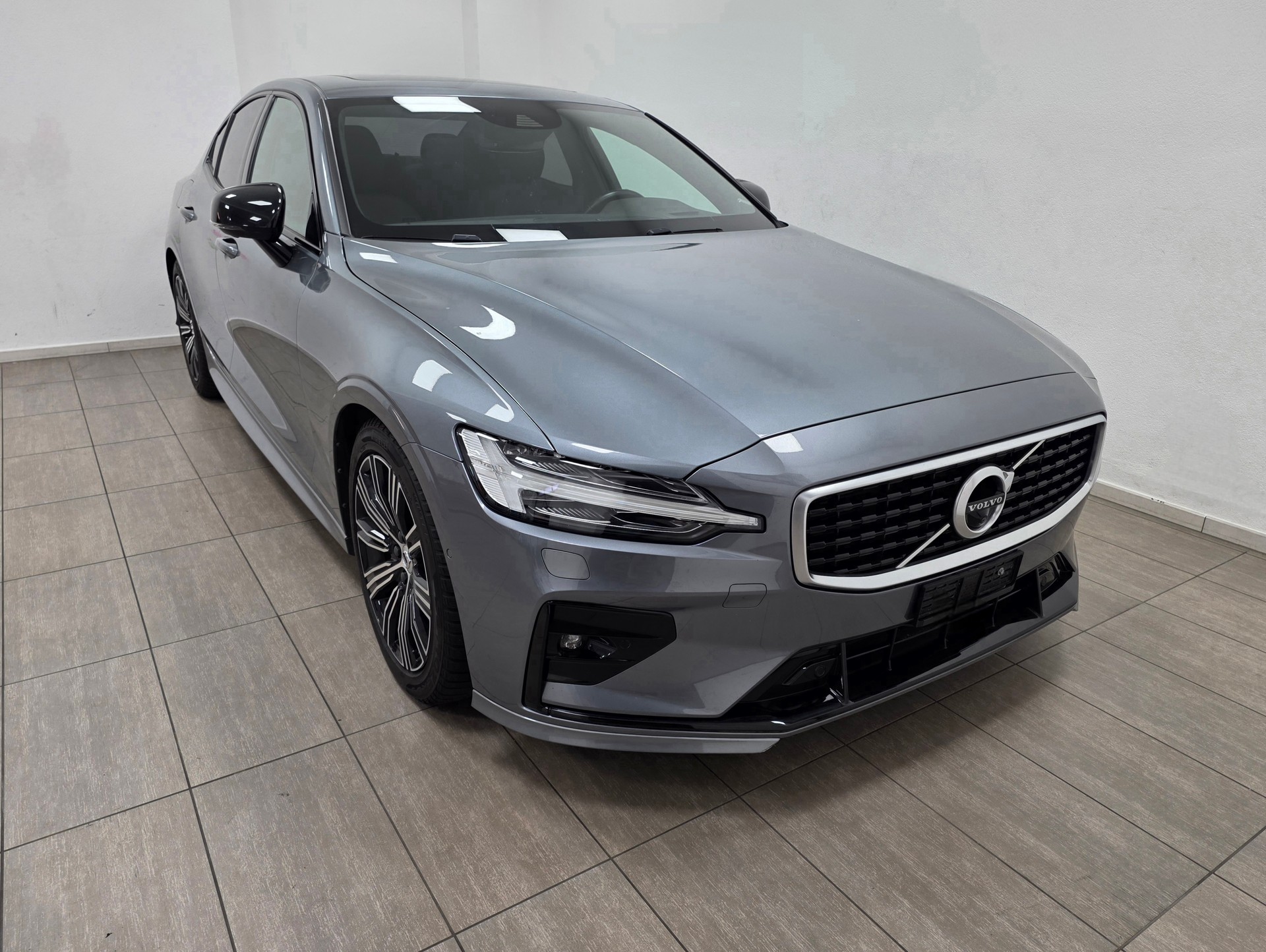 VOLVO S60 T5 R-Design Geartronic